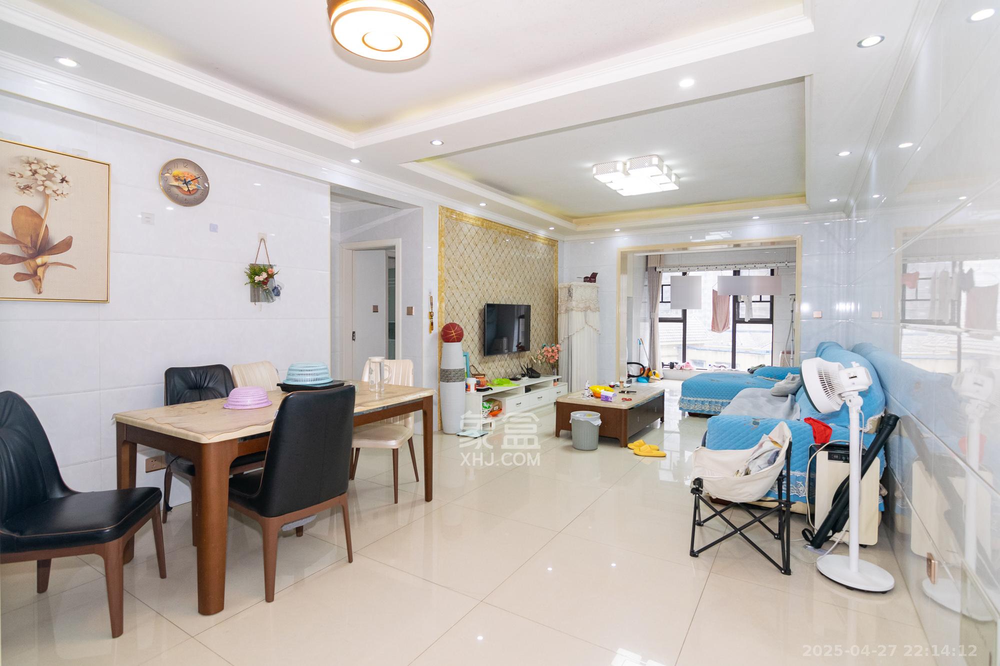 润和紫郡一期 3室2厅1卫 78.0万 润和紫郡一期 3室2厅1卫 78.0万客厅