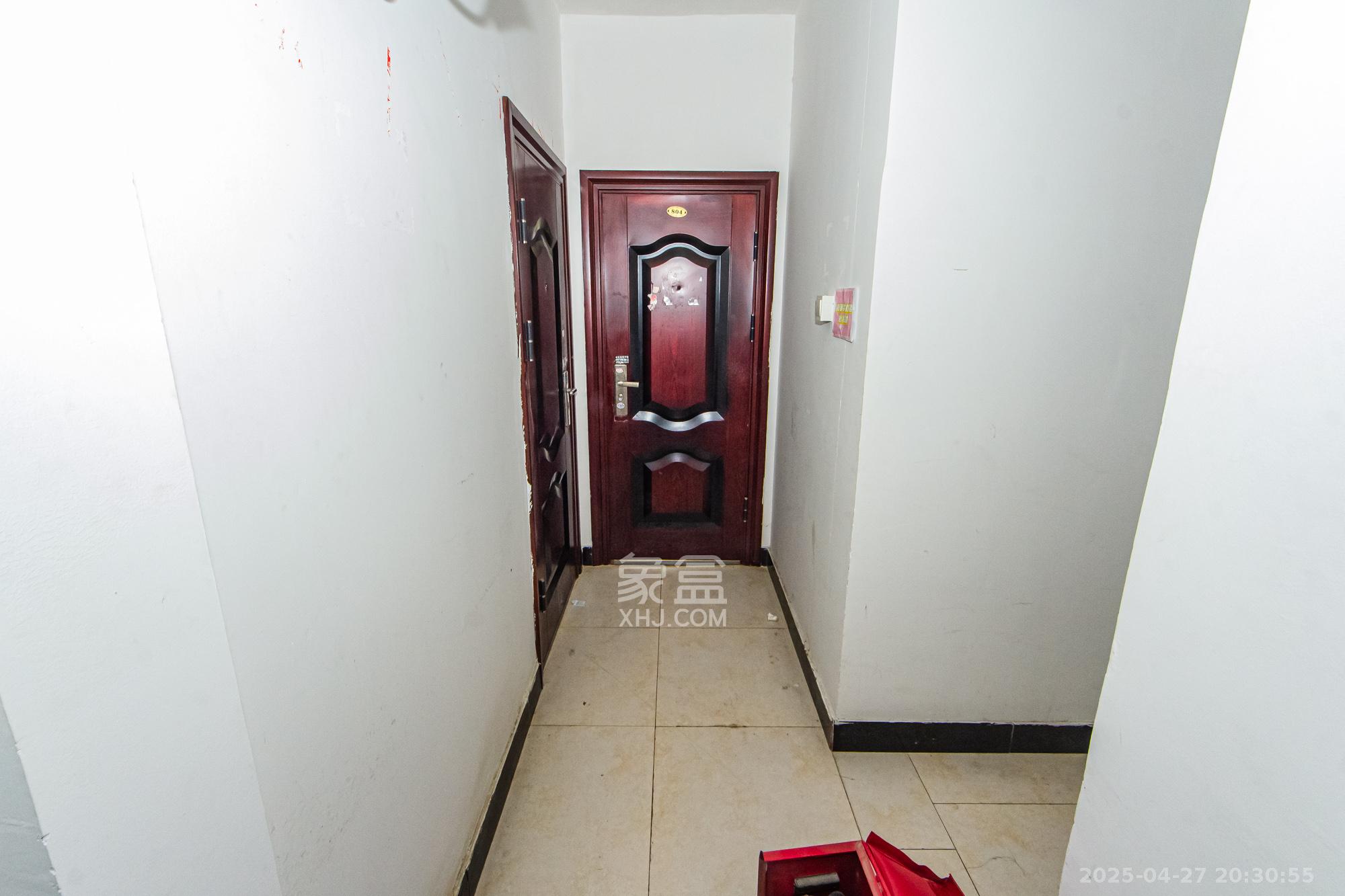 北辰三角洲E4区 4室2厅2卫 152.8万 北辰三角洲E4区 4室2厅2卫 152.8万客厅