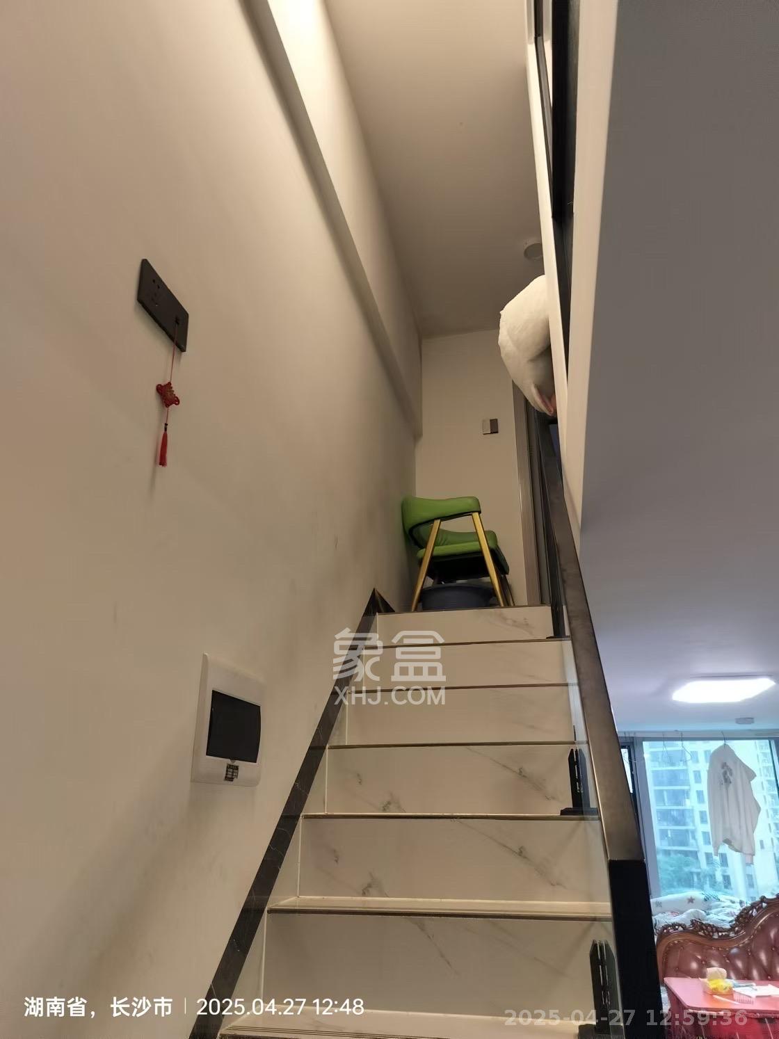 福晟翡翠湾 2室1厅1卫 2200.0元/月 福晟翡翠湾 2室1厅1卫 2200.0元/月室内图