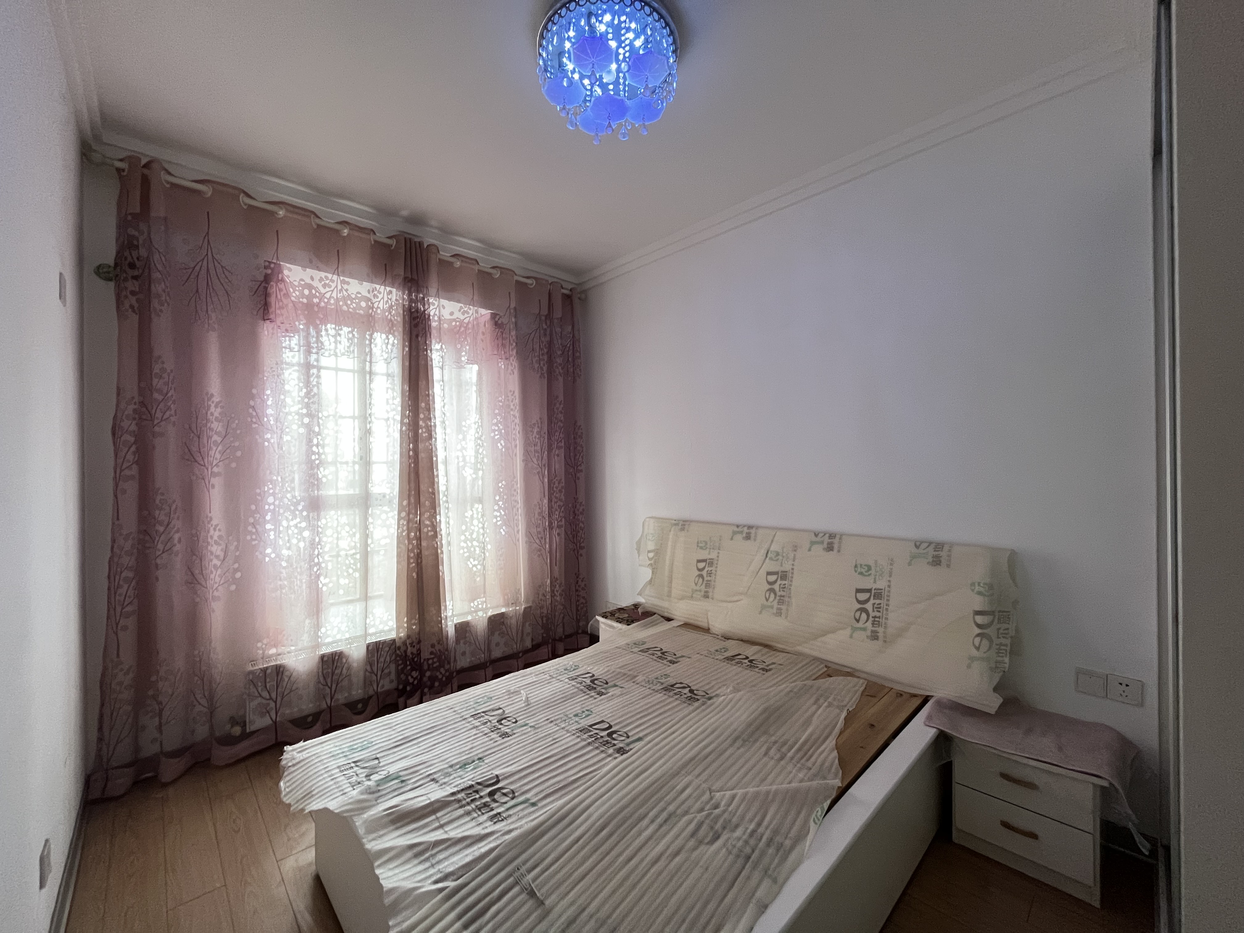 凯泉湾  4室2厅2卫    1800.0元/月 凯泉湾  4室2厅2卫    1800.0元/月室内图