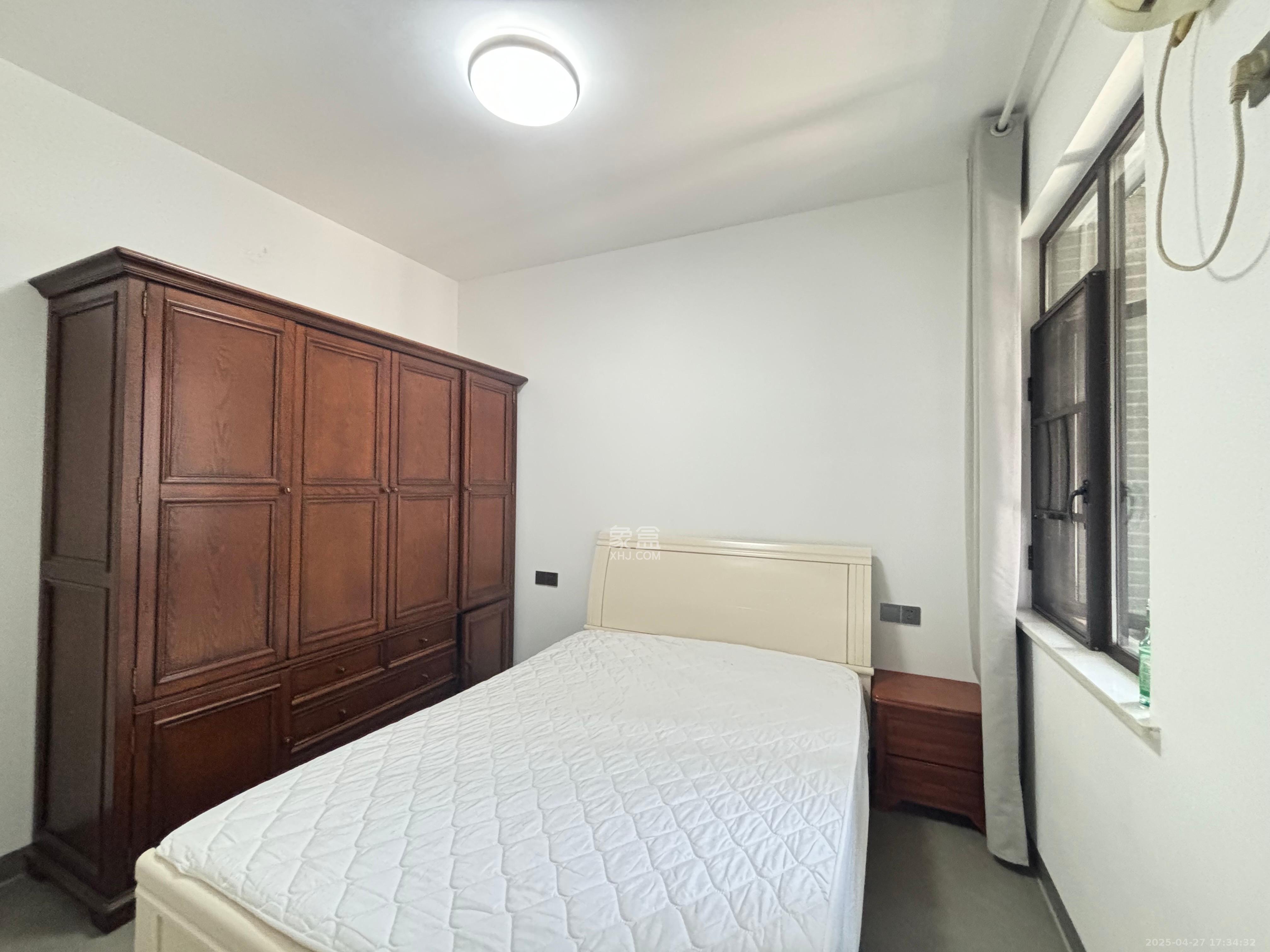 金桂小区二期 2室1厅1卫 2300.0元/月 金桂小区二期 2室1厅1卫 2300.0元/月室内图