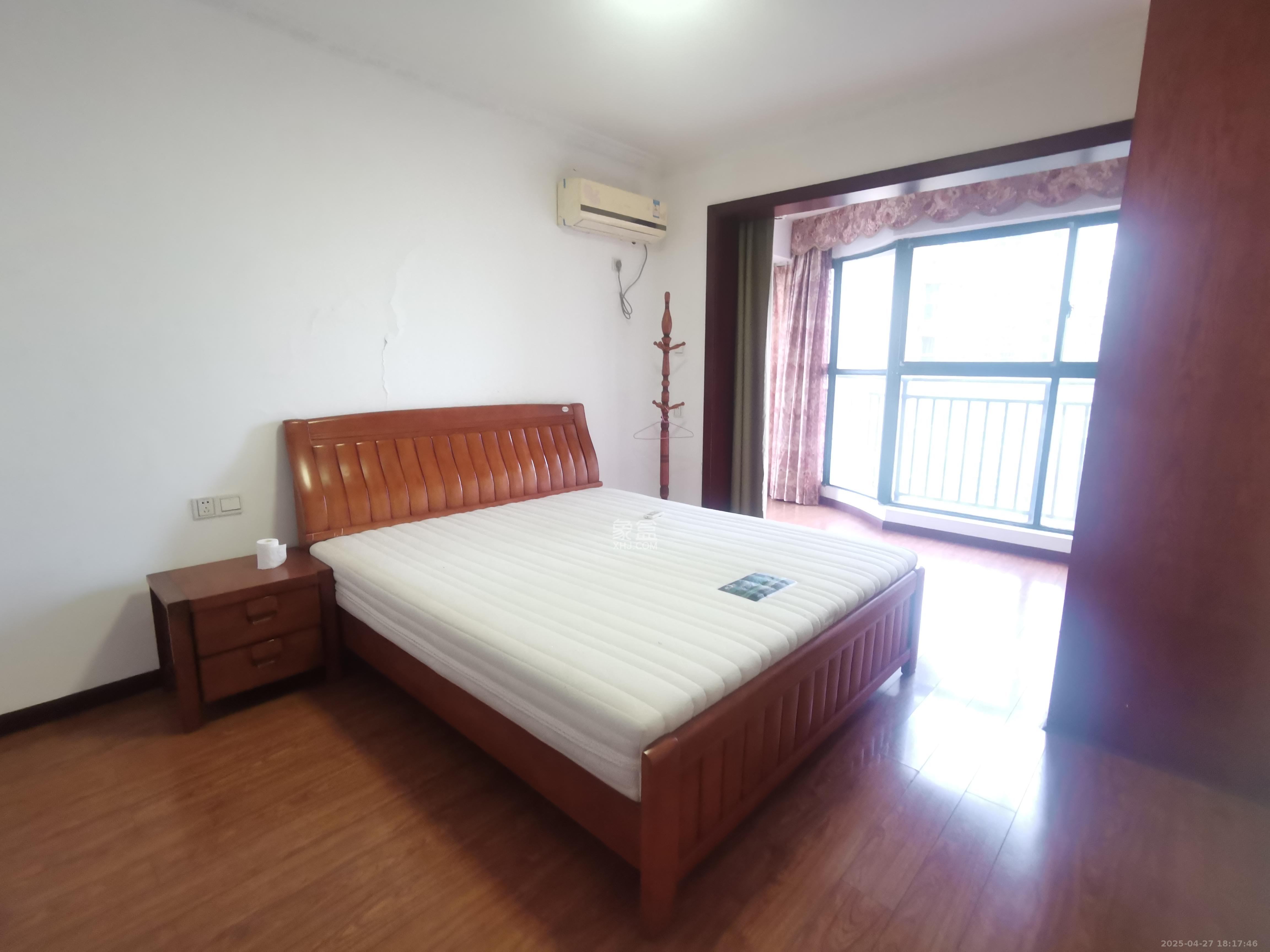 永祺西京 1室2厅2卫 3500.0元/月 永祺西京 1室2厅2卫 3500.0元/月室内图