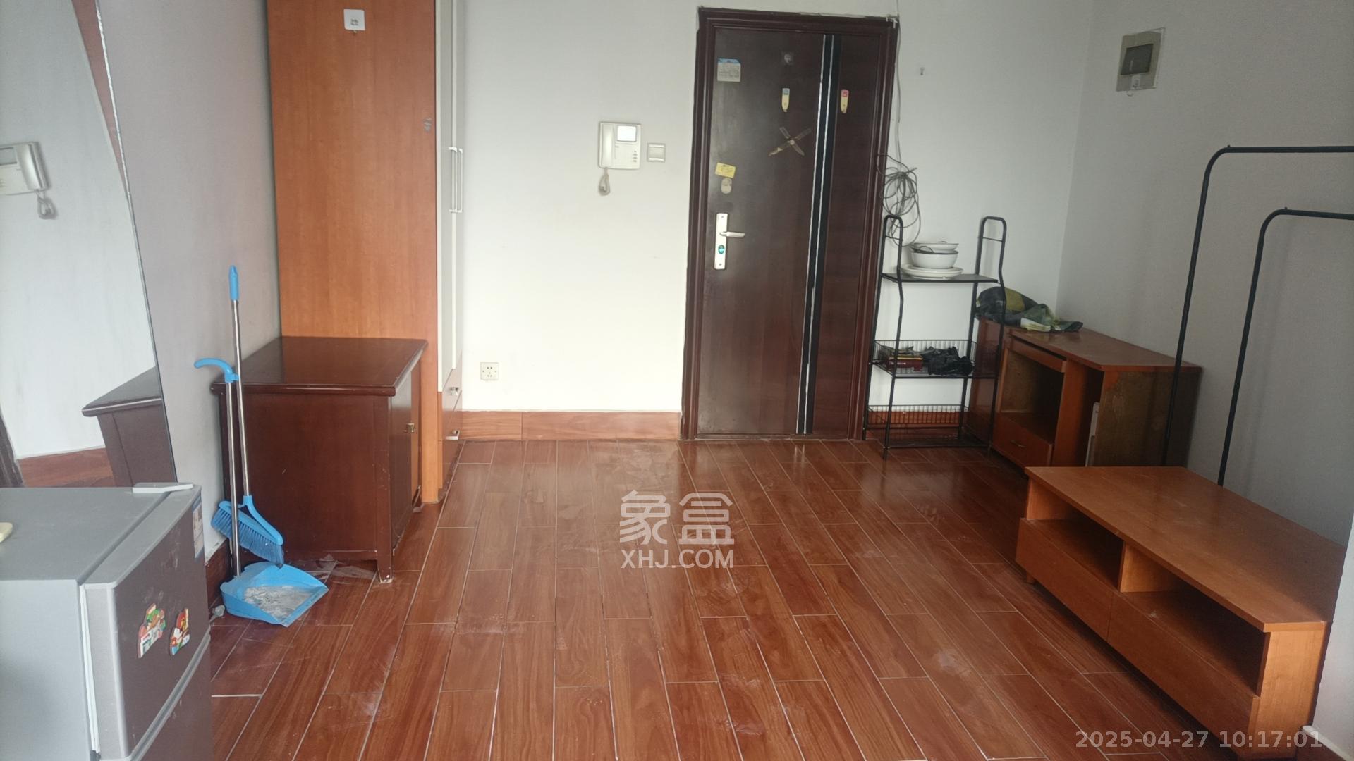 东一国际 1室1厅1卫 1400.0元/月 东一国际 1室1厅1卫 1400.0元/月室内图