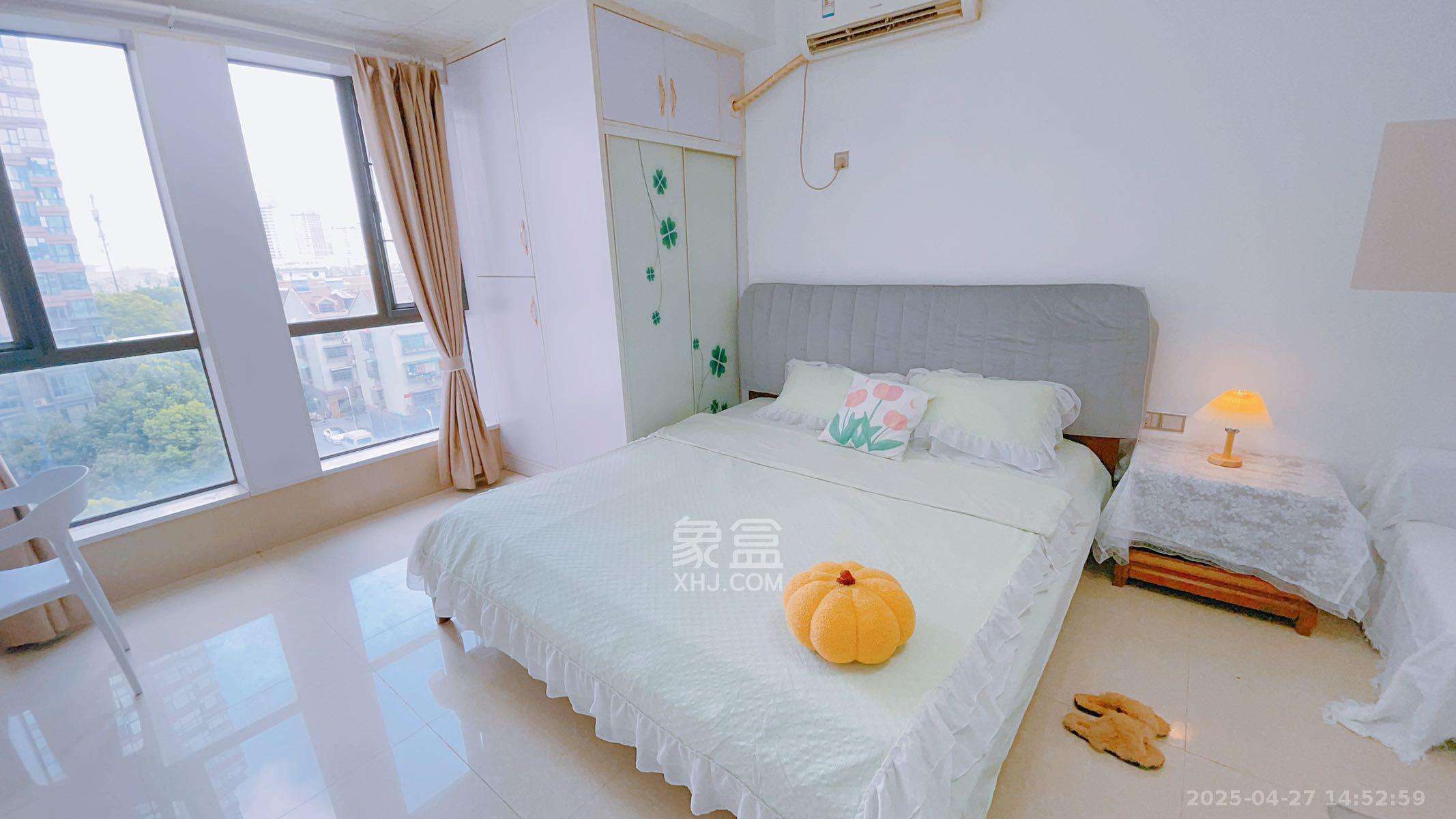 万象凯旋湾  1室1厅1卫    1700.0元/月 万象凯旋湾  1室1厅1卫    1700.0元/月室内图