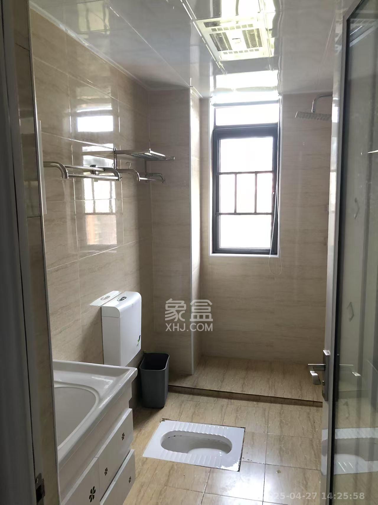 珠江东方明珠(新地东方明珠)三期 3室2厅1卫 1800.0元/月 珠江东方明珠(新地东方明珠)三期 3室2厅1卫 1800.0元/月室内图