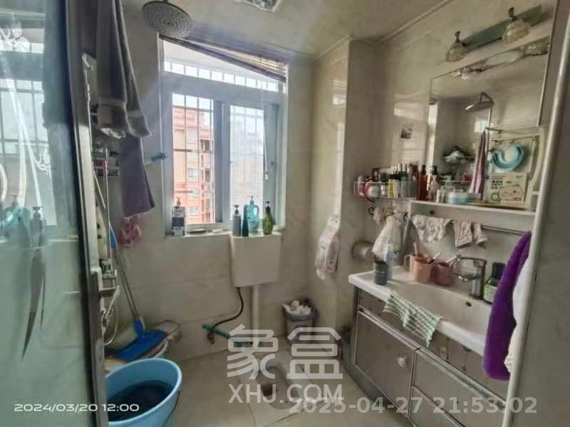 凯富南方鑫城  1室2厅1卫   2000.00元/月室内图