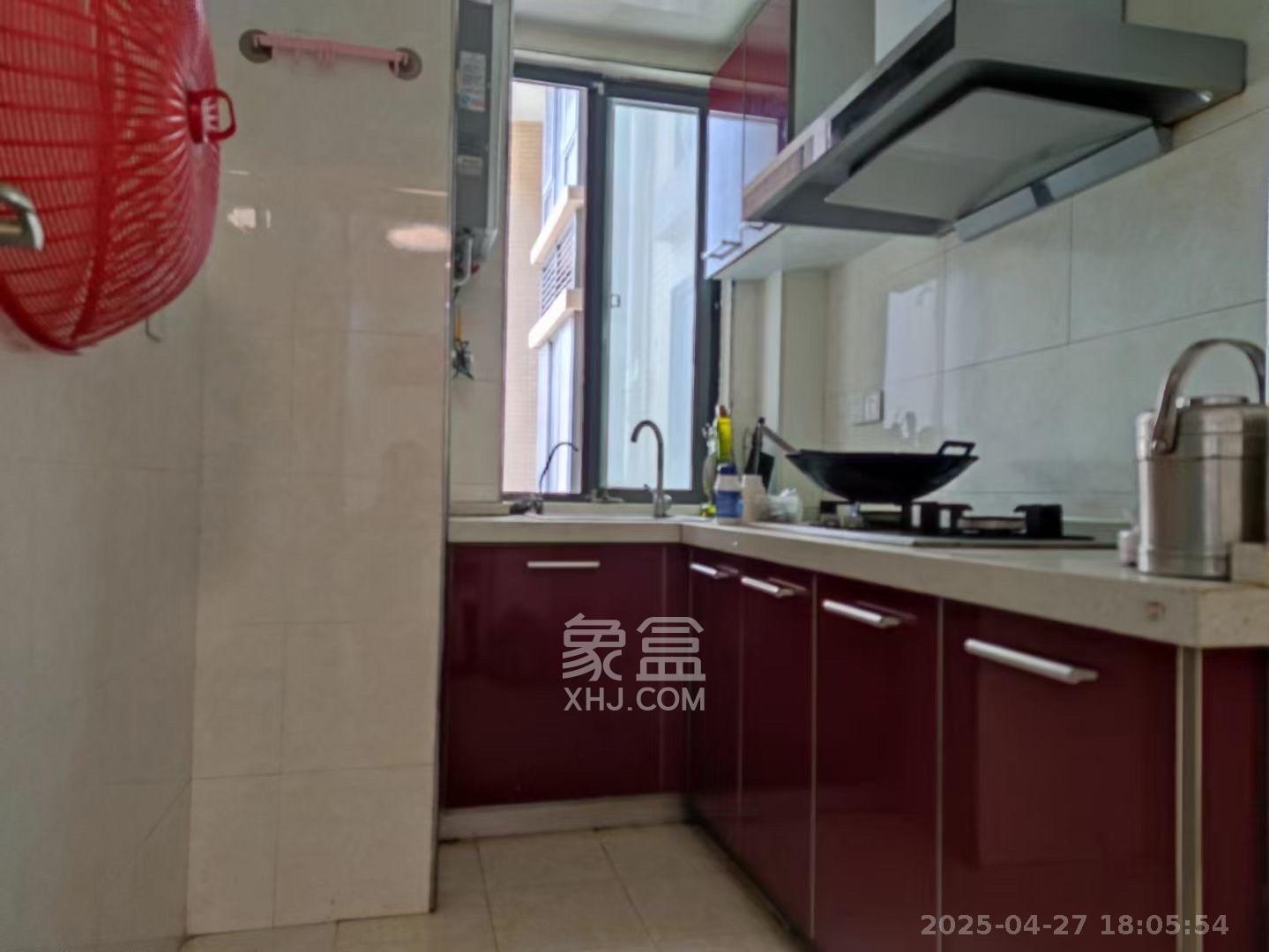 鑫远御文台一期 2室2厅1卫 2300.0元/月 鑫远御文台一期 2室2厅1卫 2300.0元/月室内图