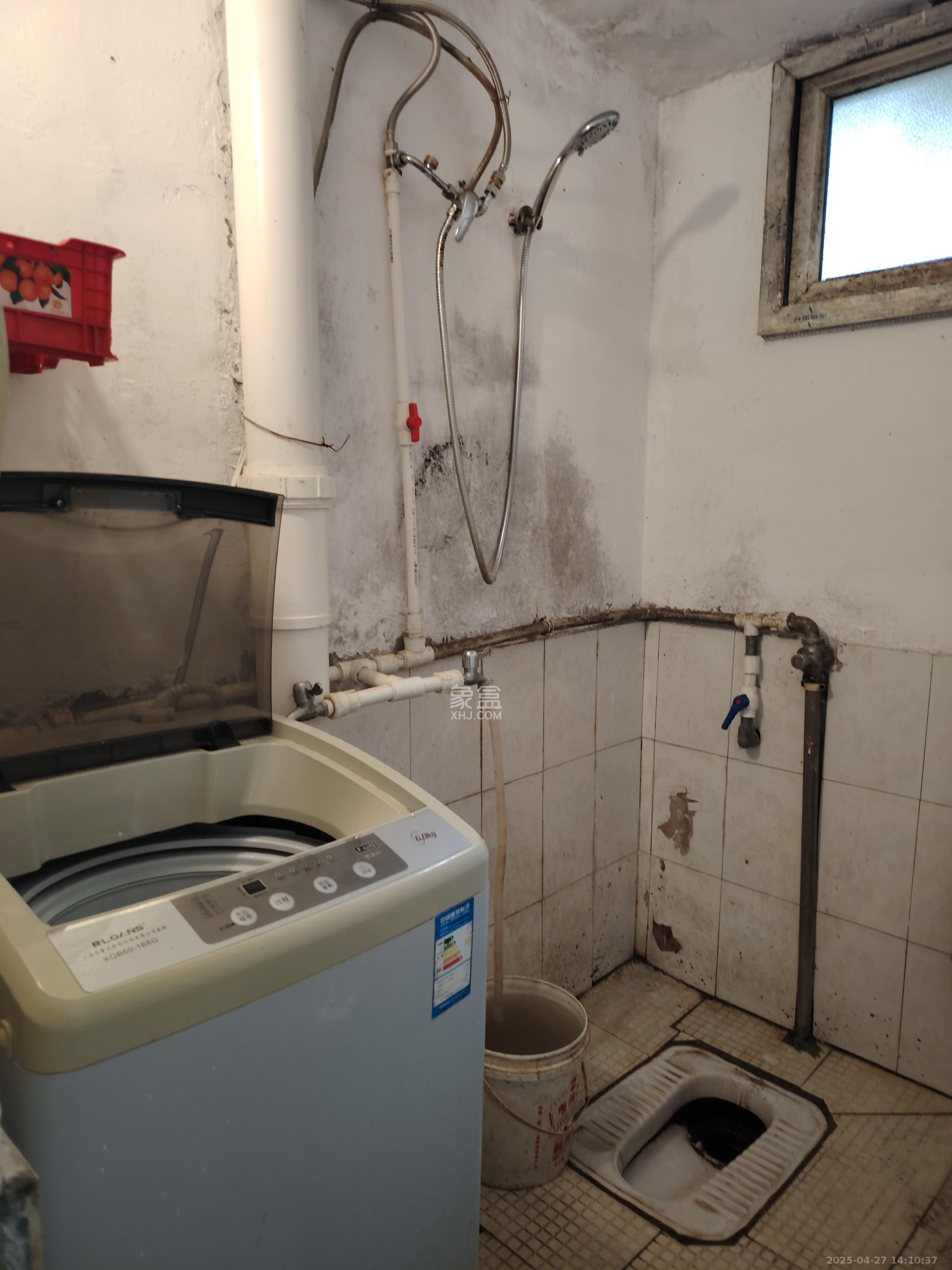 红花坡轻工设计院(轻安宿舍)  1室0厅0卫    800.0元/月 红花坡轻工设计院(轻安宿舍)  1室0厅0卫    800.0元/月室内图