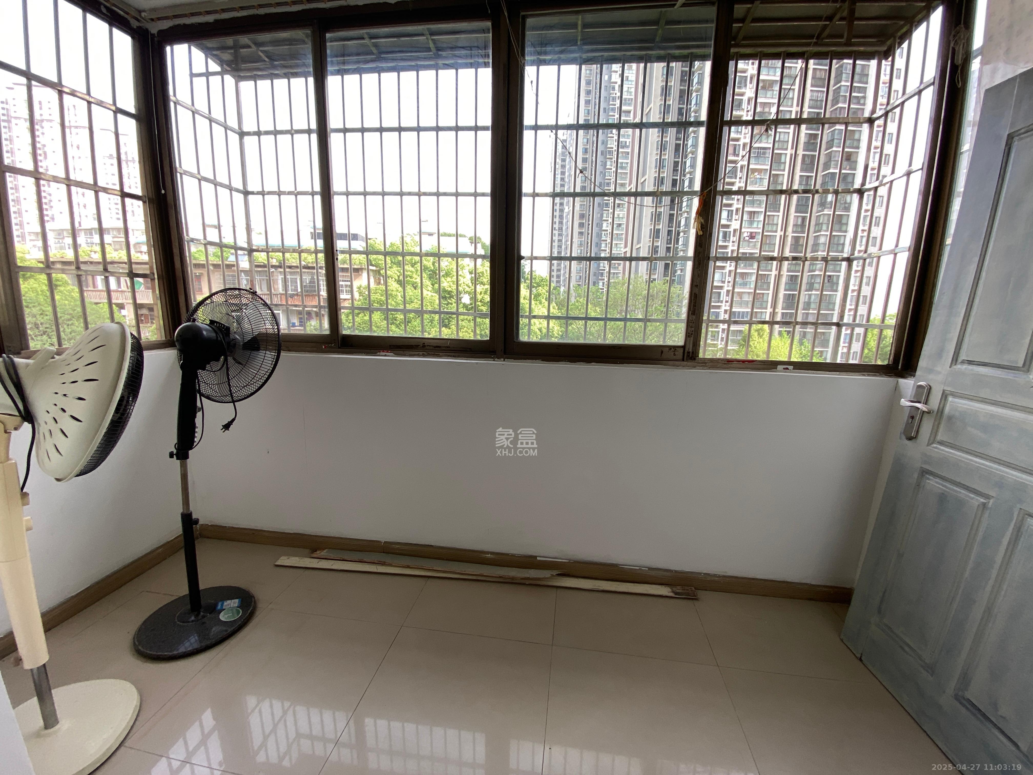 城宇大厦 2室2厅1卫 1500.0元/月 城宇大厦 2室2厅1卫 1500.0元/月室内图