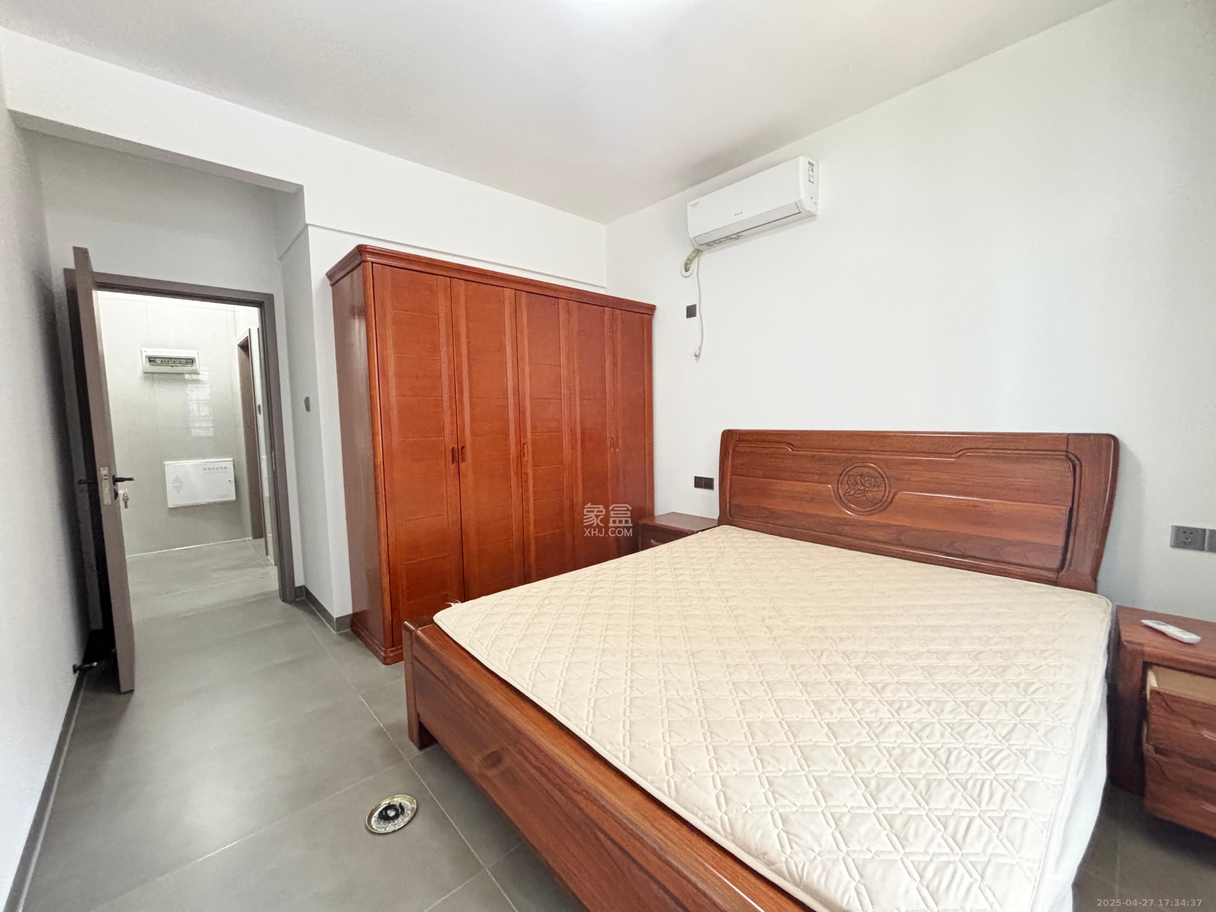 金桂小区二期 2室1厅1卫 2300.0元/月 金桂小区二期 2室1厅1卫 2300.0元/月室内图