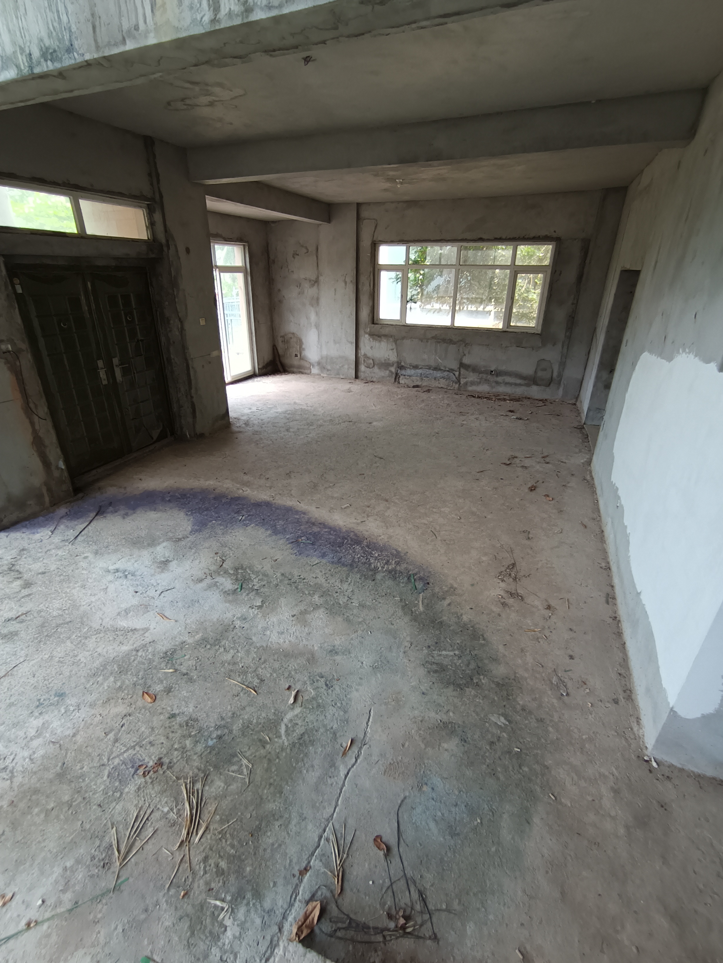 蔚蓝海岸 6室3厅4卫 1600.0万 蔚蓝海岸 6室3厅4卫 1600.0万客厅