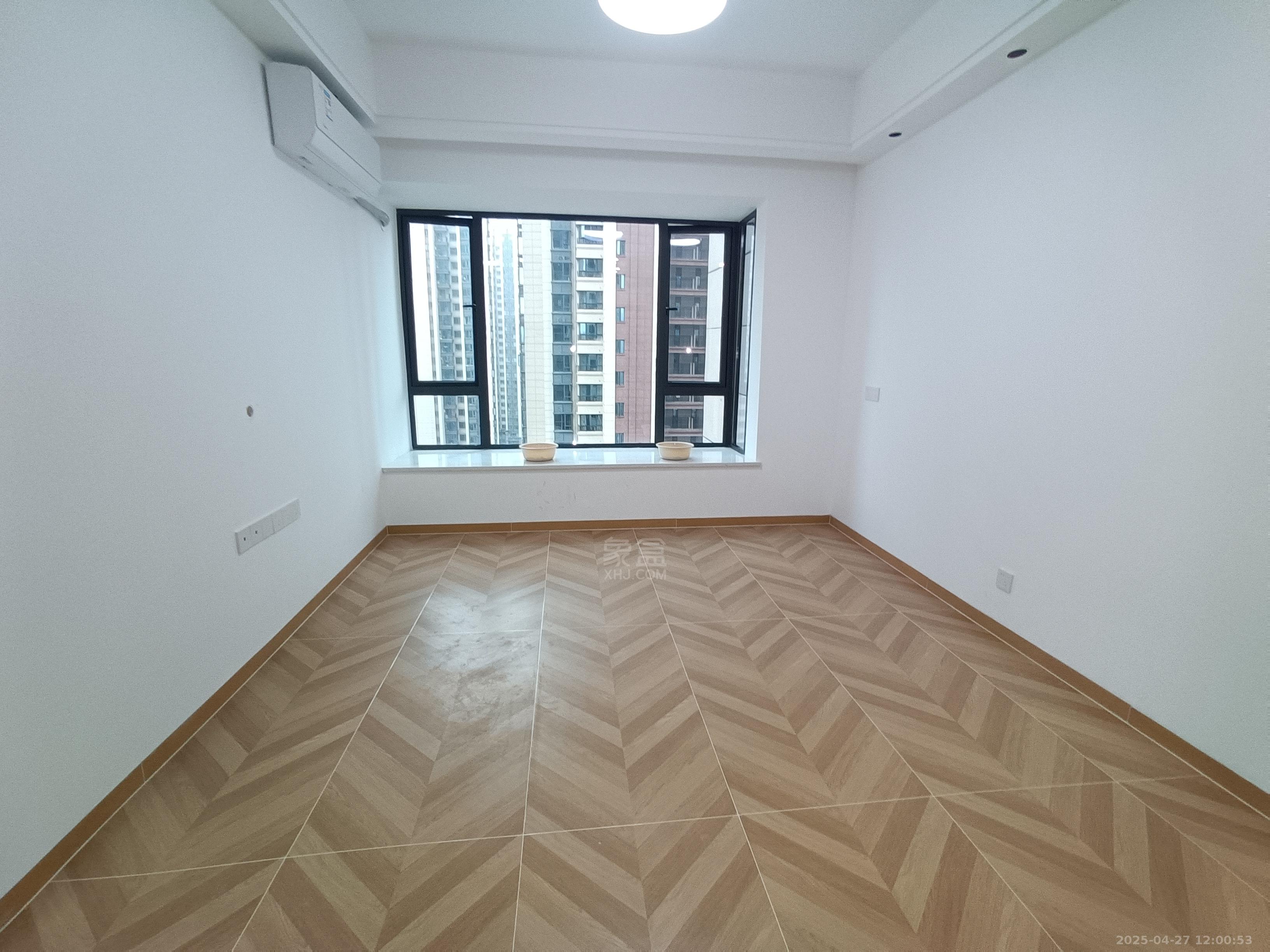 株洲恒大悦珑台 2室1厅1卫 1500.0元/月 株洲恒大悦珑台 2室1厅1卫 1500.0元/月室内图