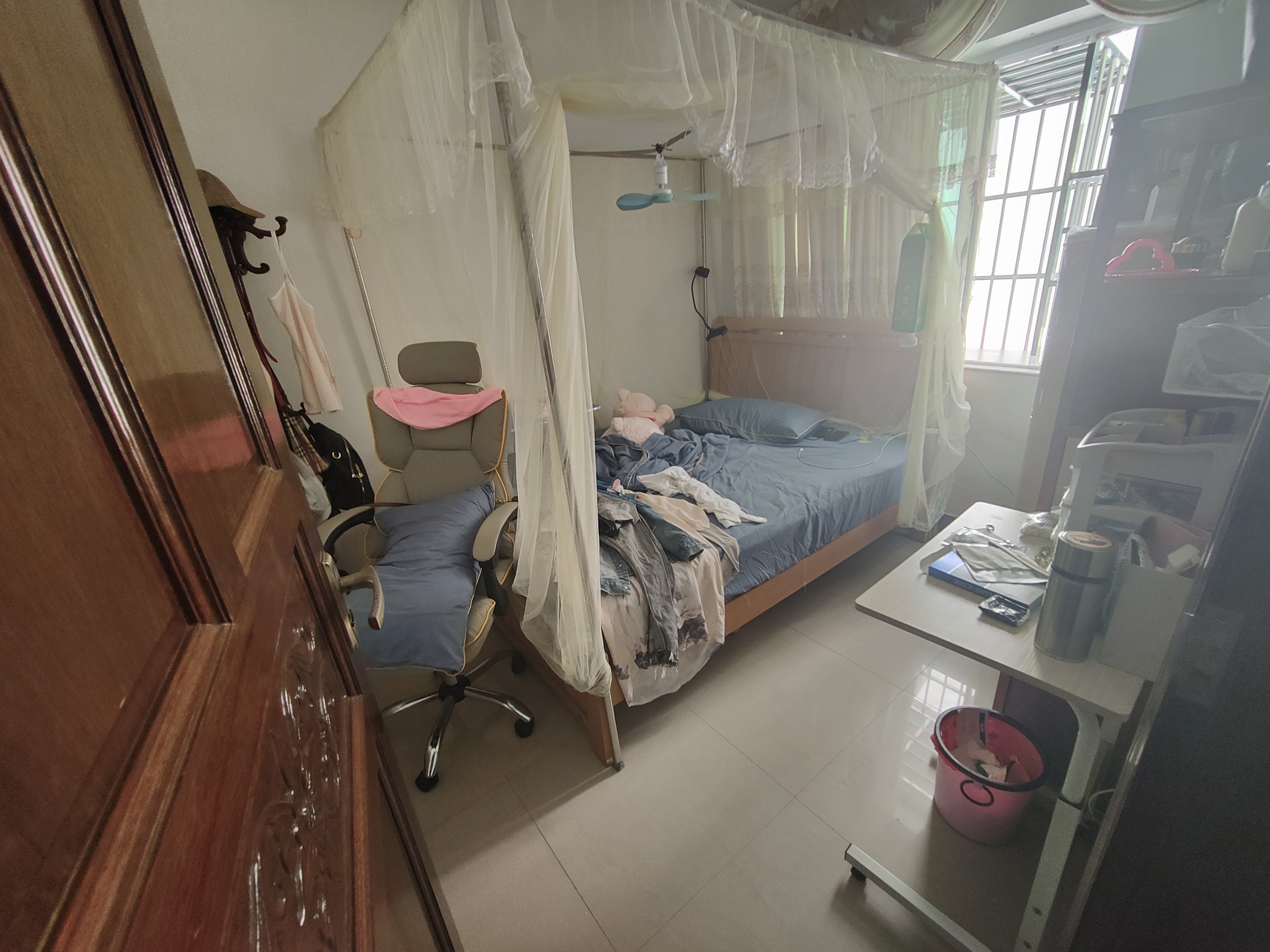 明珠星苑 3室2厅1卫 115.0万 明珠星苑 3室2厅1卫 115.0万客厅