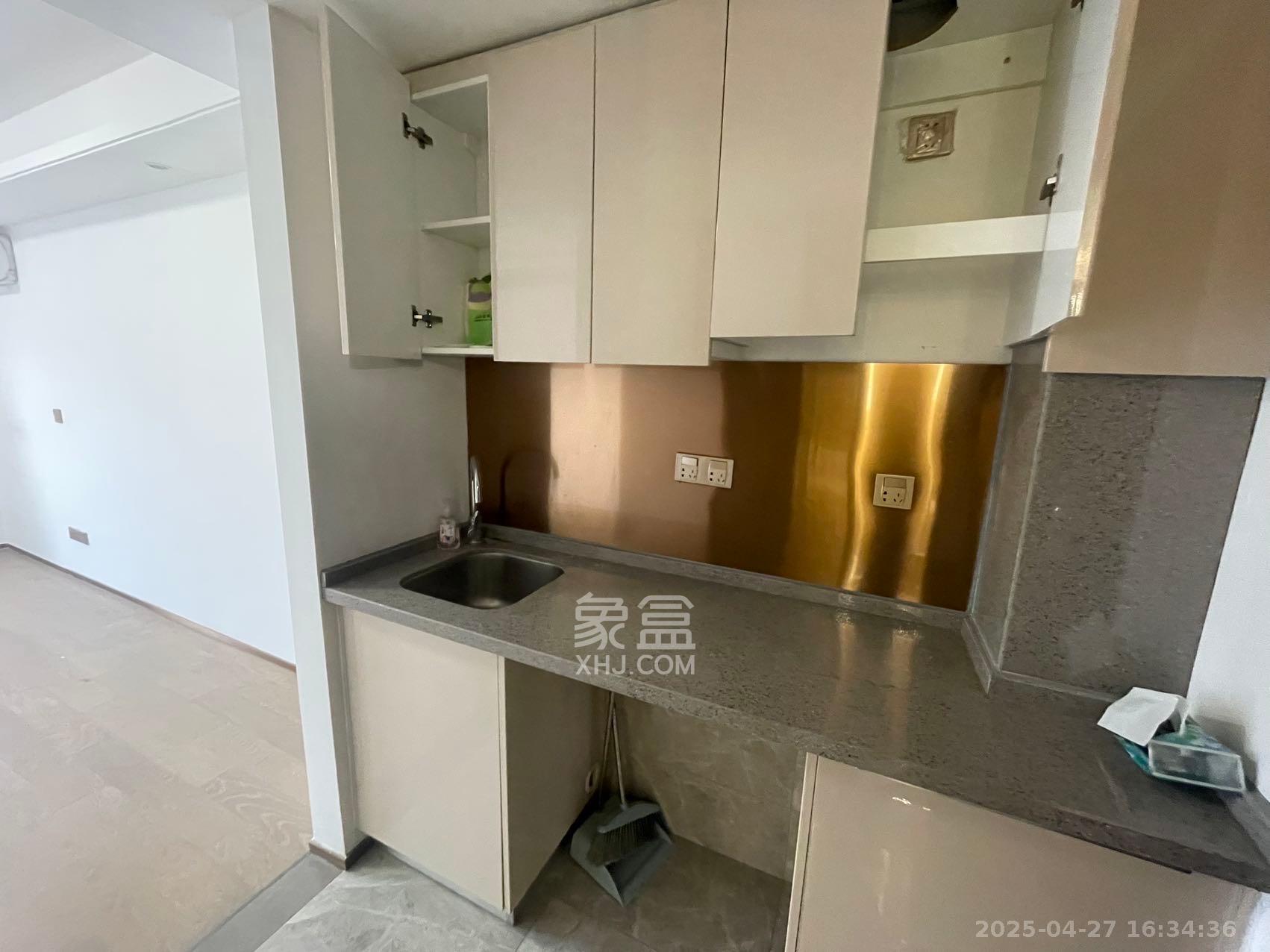 旭辉华宇南宸府 1室1厅1卫 1400.0元/月 旭辉华宇南宸府 1室1厅1卫 1400.0元/月室内图