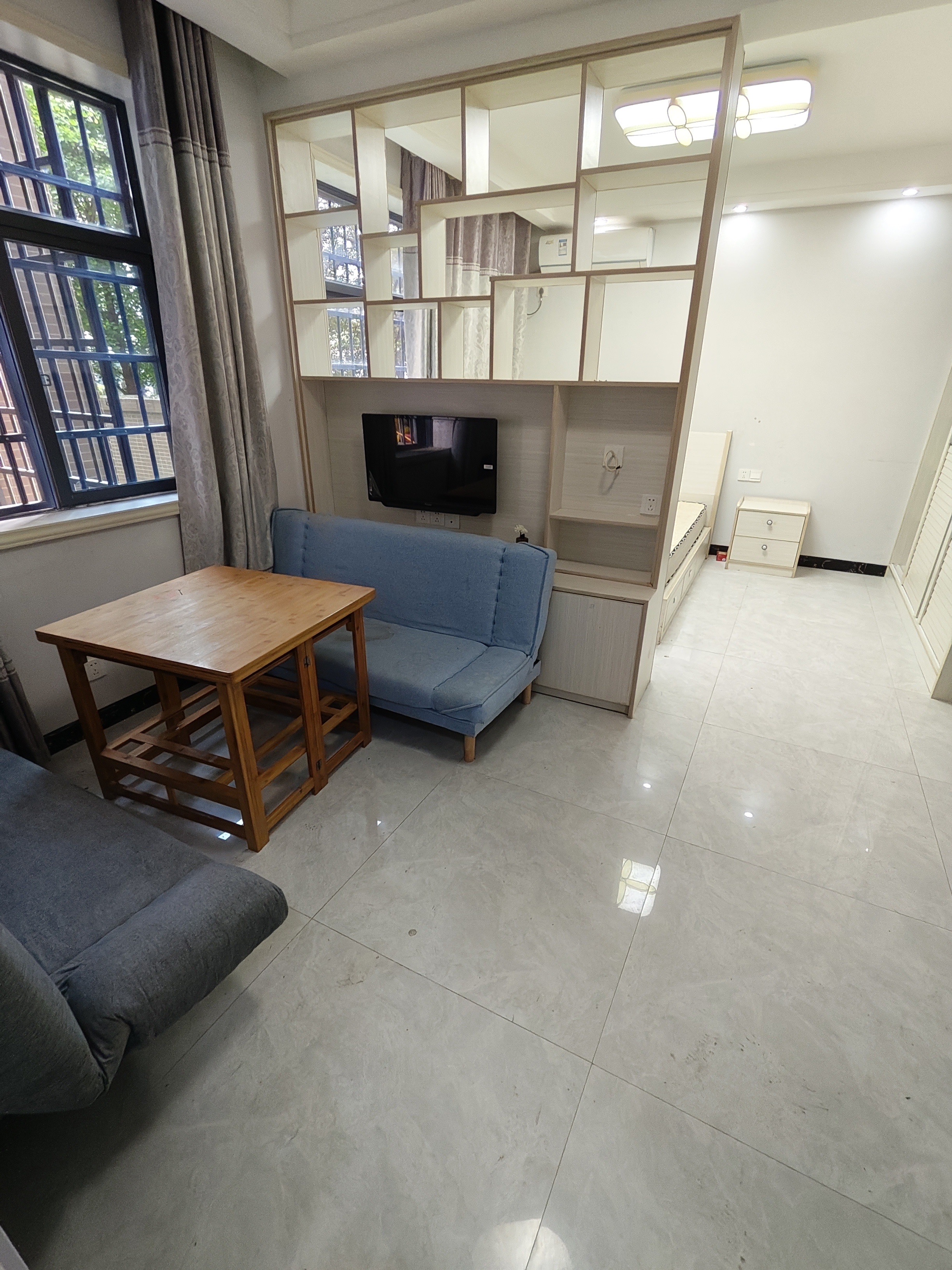 龙源华城 1室1厅1卫 1000.0元/月 龙源华城 1室1厅1卫 1000.0元/月室内图