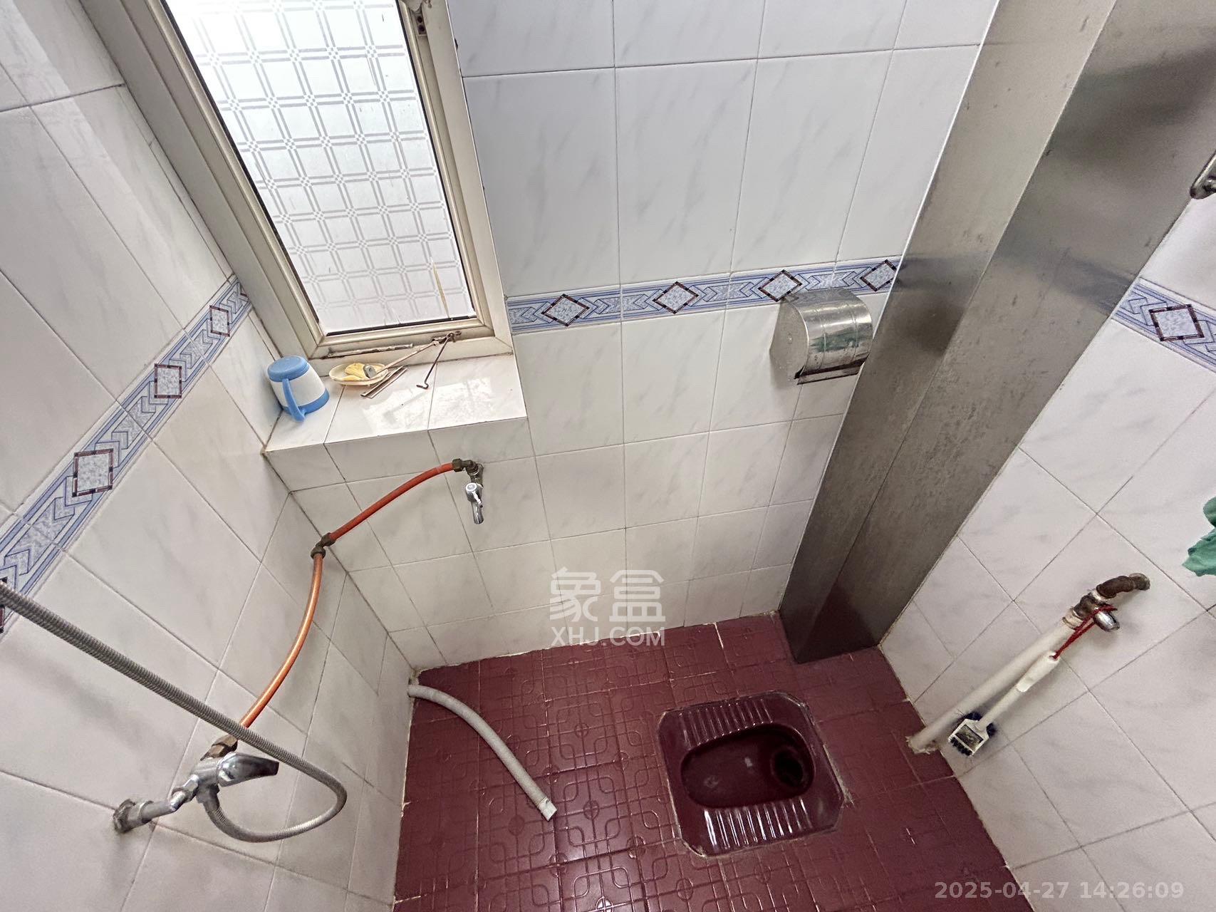 西园北里小区 2室1厅1卫 1800.0元/月 西园北里小区 2室1厅1卫 1800.0元/月室内图