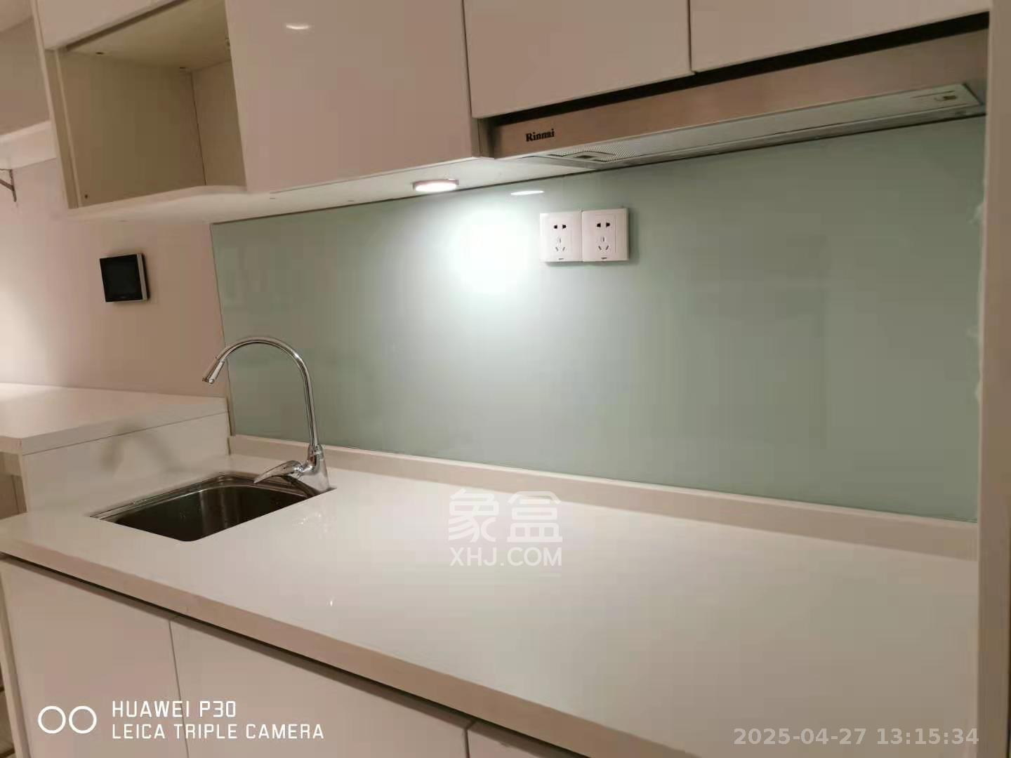 时代年华  2室1厅1卫   1400.00元/月室内图