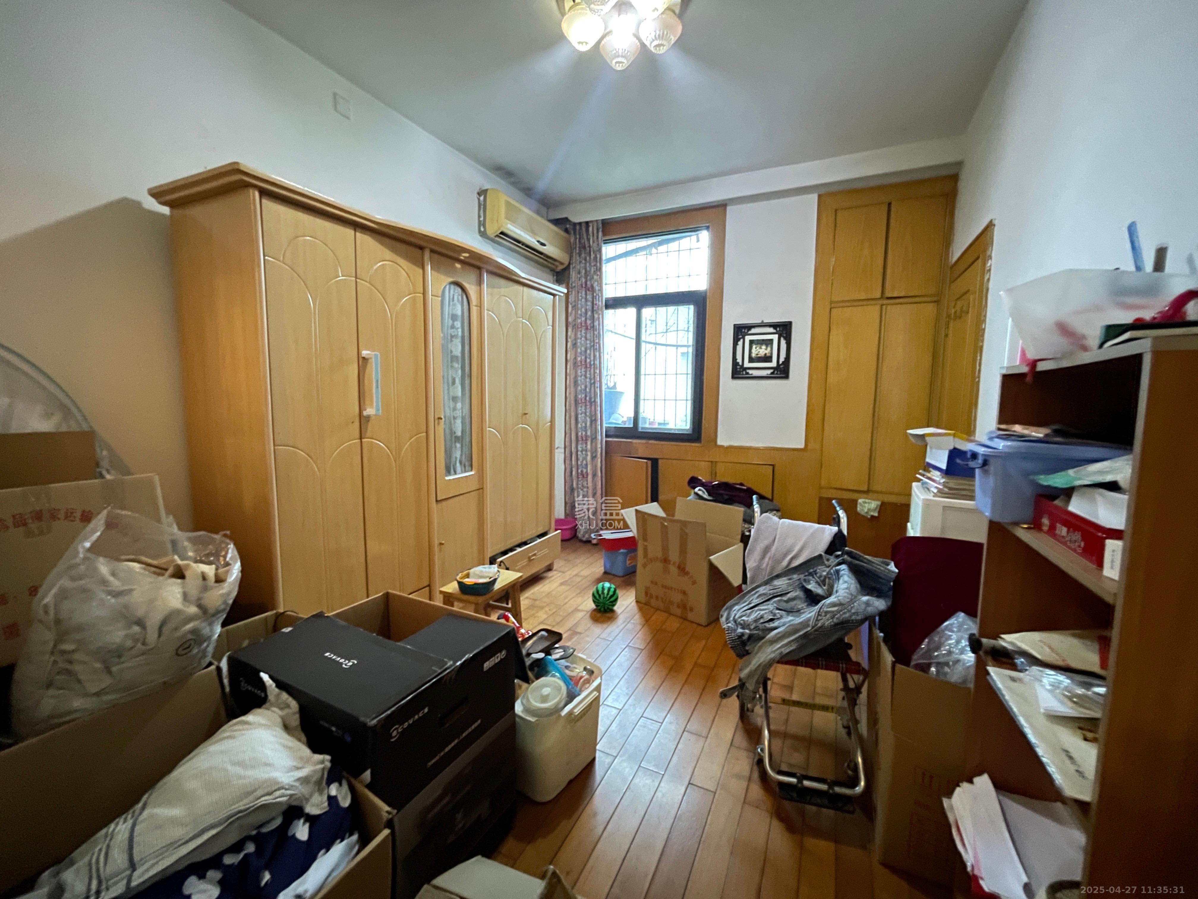 湘农桥社区 3室1厅1卫 1900.0元/月 湘农桥社区 3室1厅1卫 1900.0元/月室内图