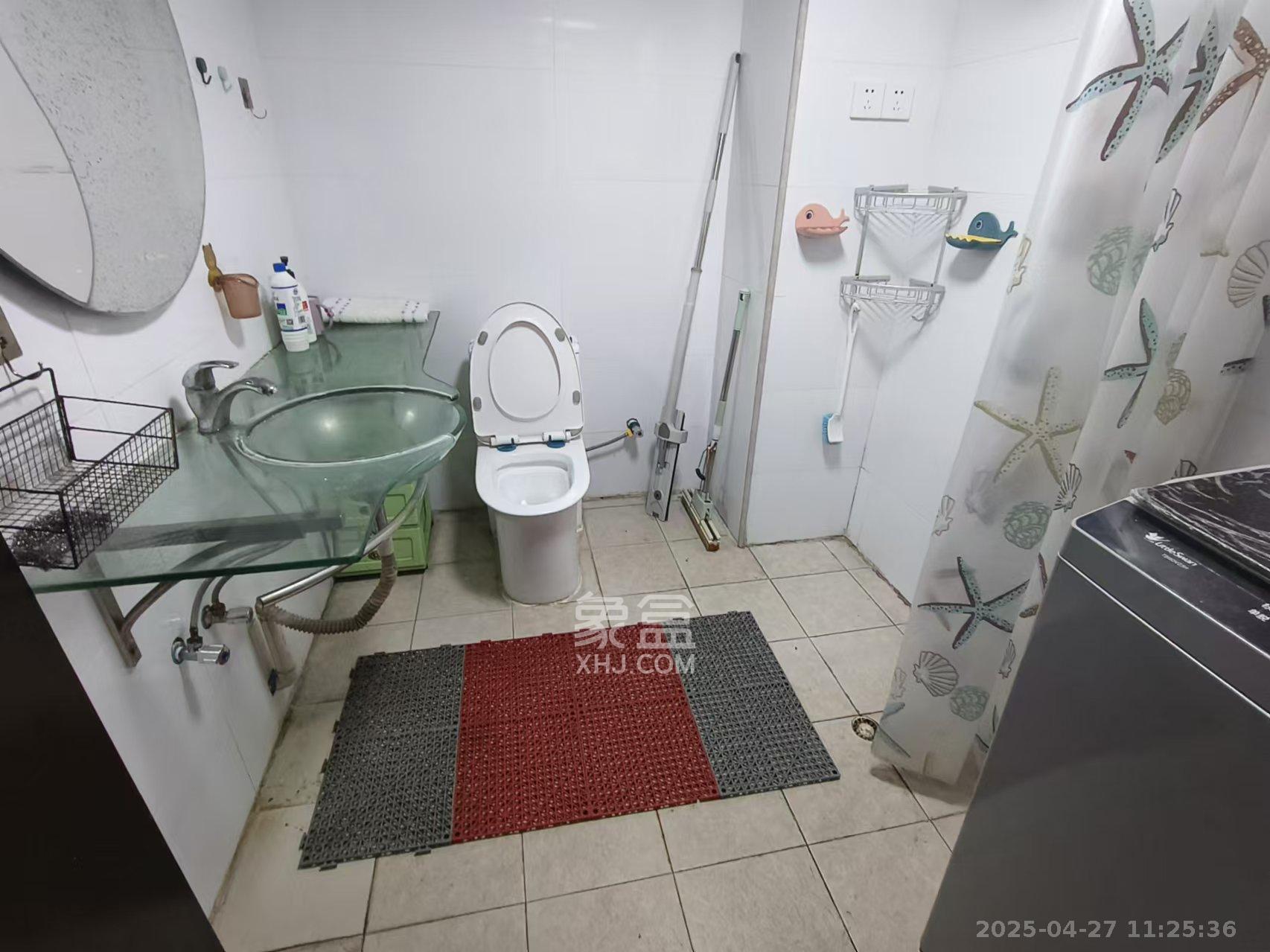 君临天厦 2室1厅1卫 3500.0元/月 君临天厦 2室1厅1卫 3500.0元/月室内图