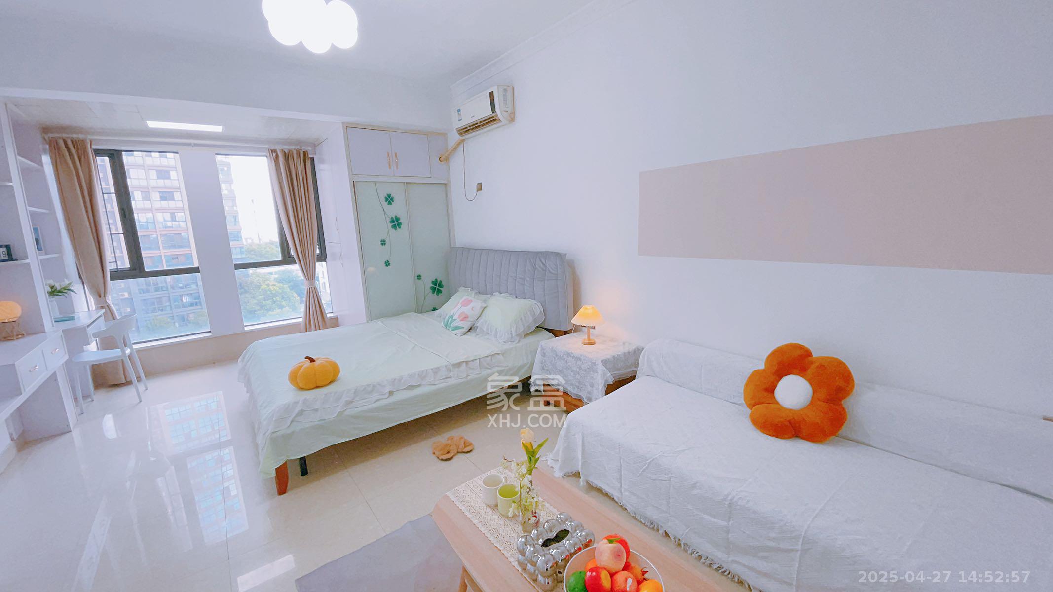 万象凯旋湾  1室1厅1卫    1700.0元/月 万象凯旋湾  1室1厅1卫    1700.0元/月室内图