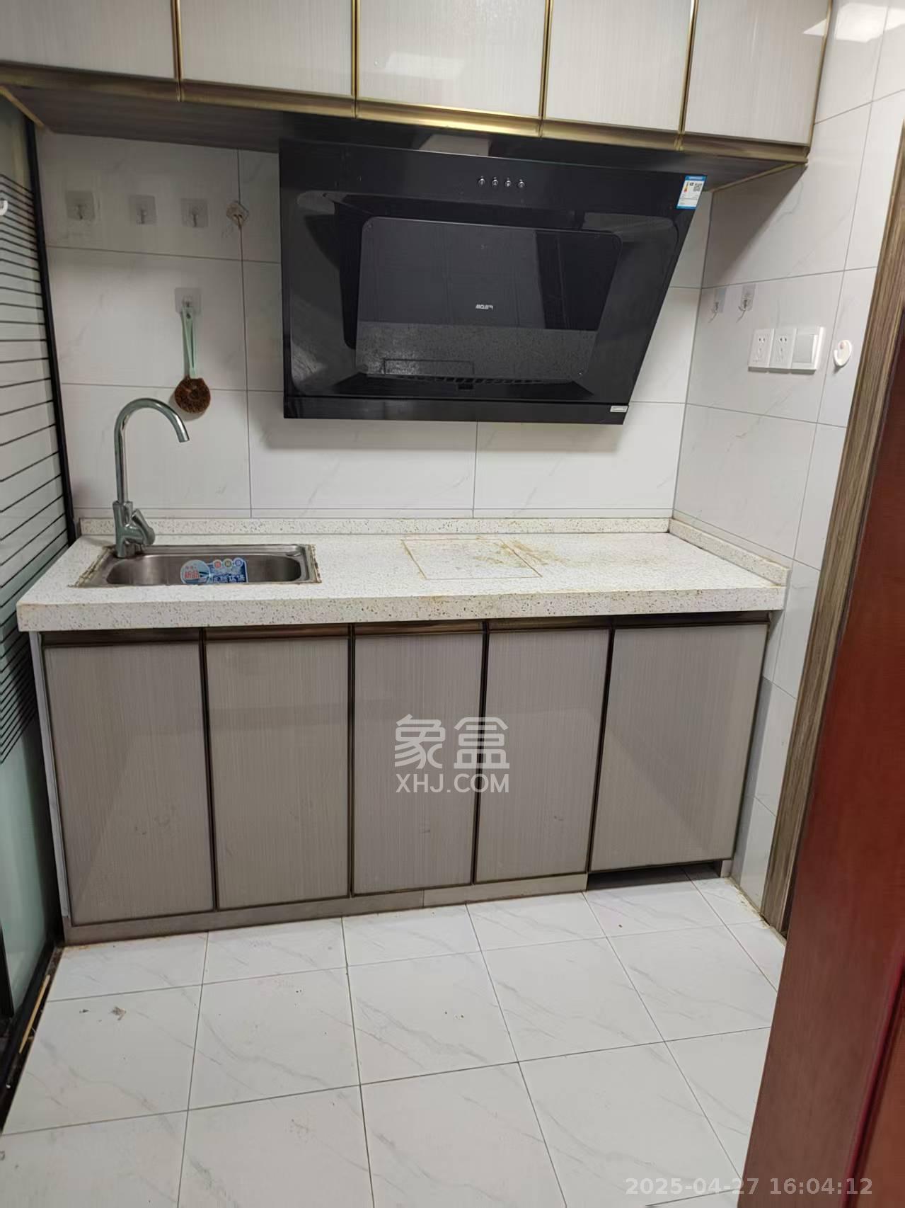星城新宇川河苑  1室1厅1卫   1100.00元/月室内图
