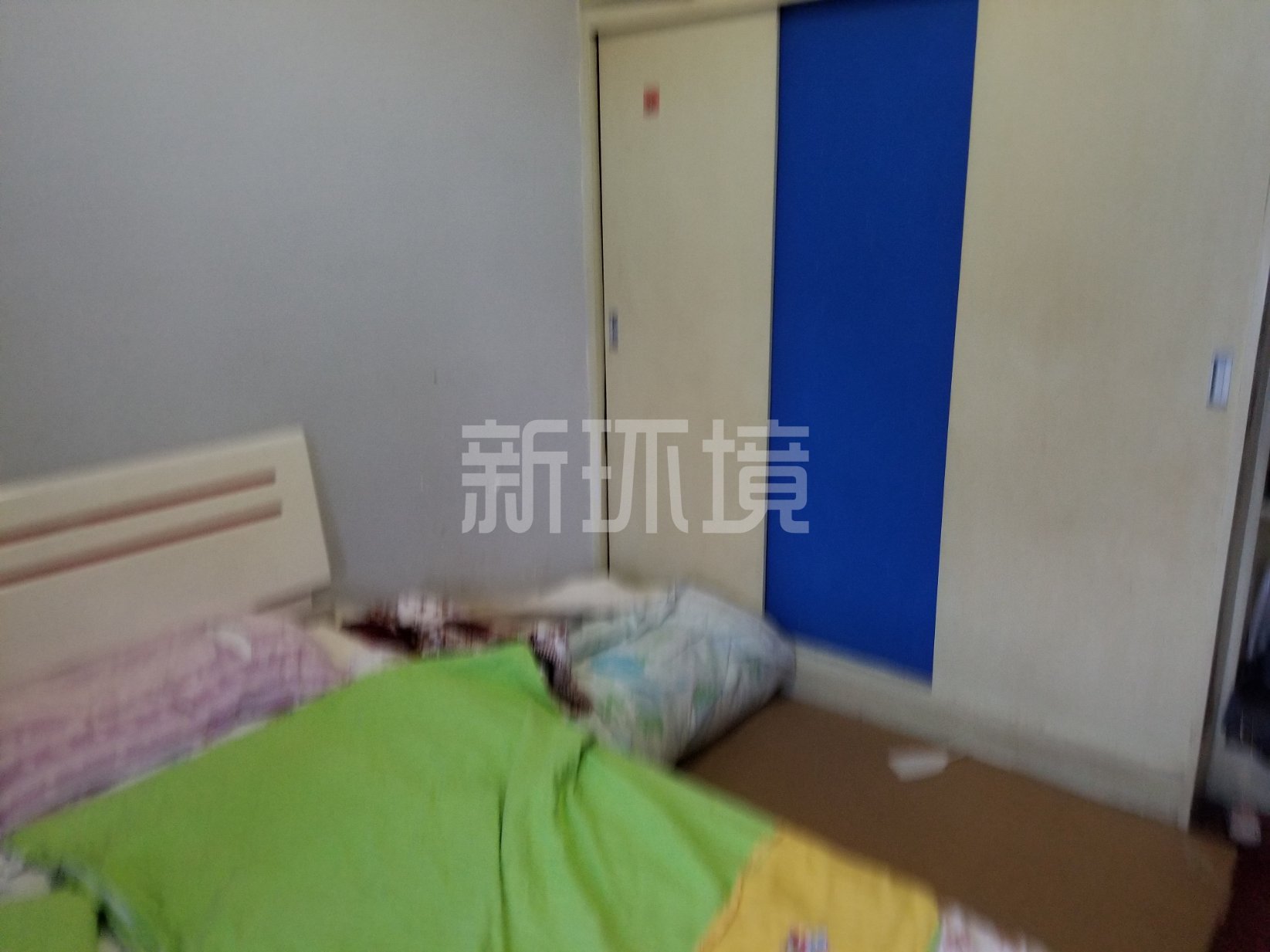 文昌阁工商银行宿舍  2室2厅1卫   26.80万客厅