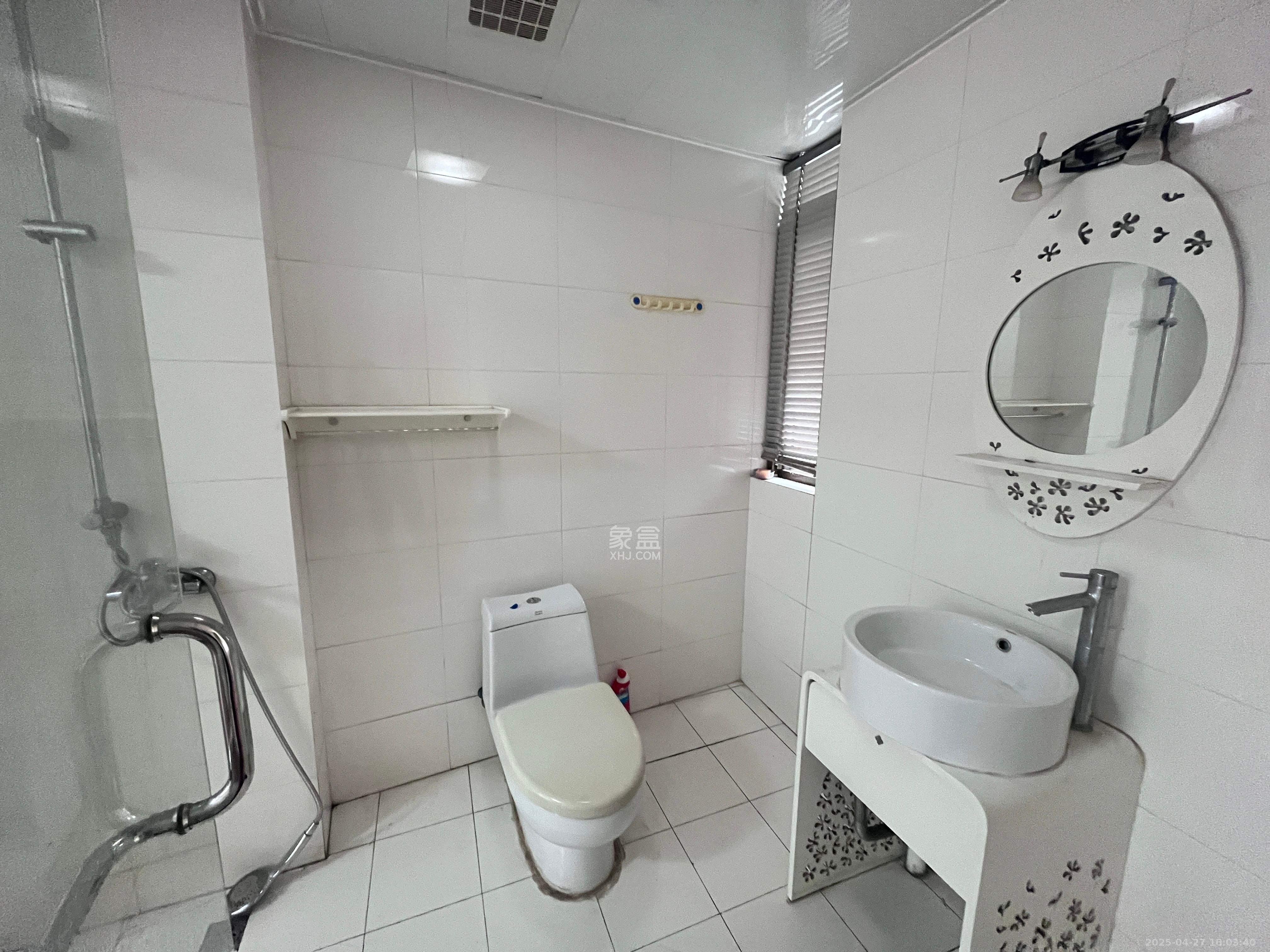 富兴嘉城（富兴汇中央）  4室2厅2卫    3000.0元/月室内图