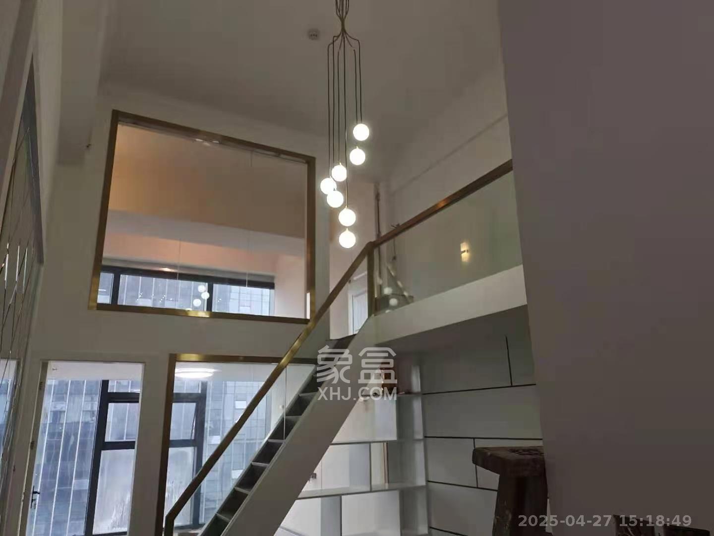 湘潭中心  1室0厅0卫   1700.00元/月室内图