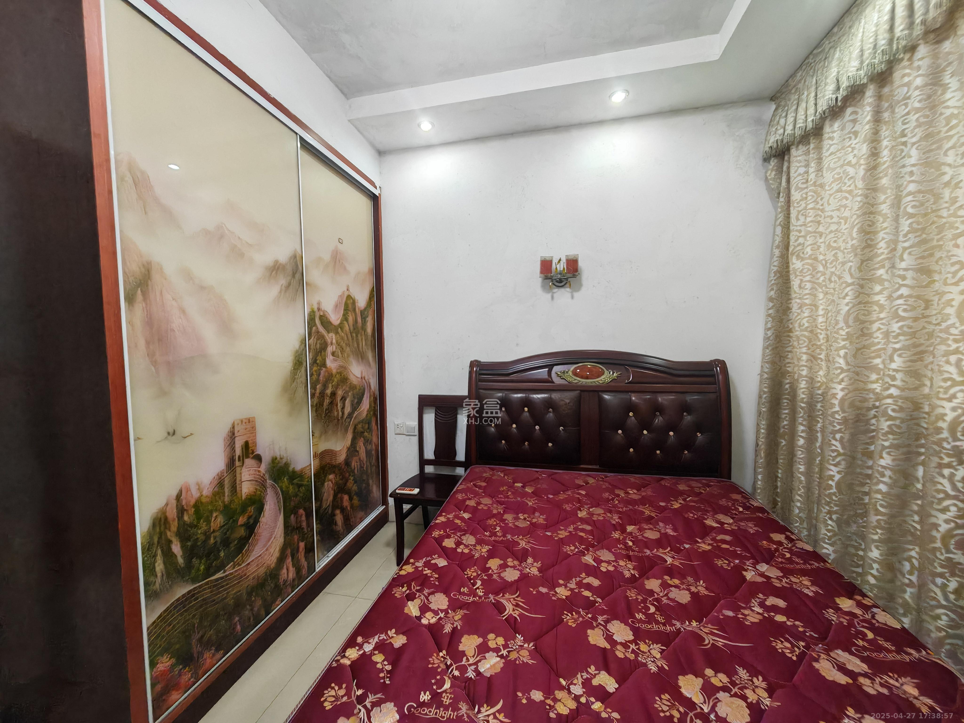 青青家园 3室2厅2卫 1200.0元/月 青青家园 3室2厅2卫 1200.0元/月室内图