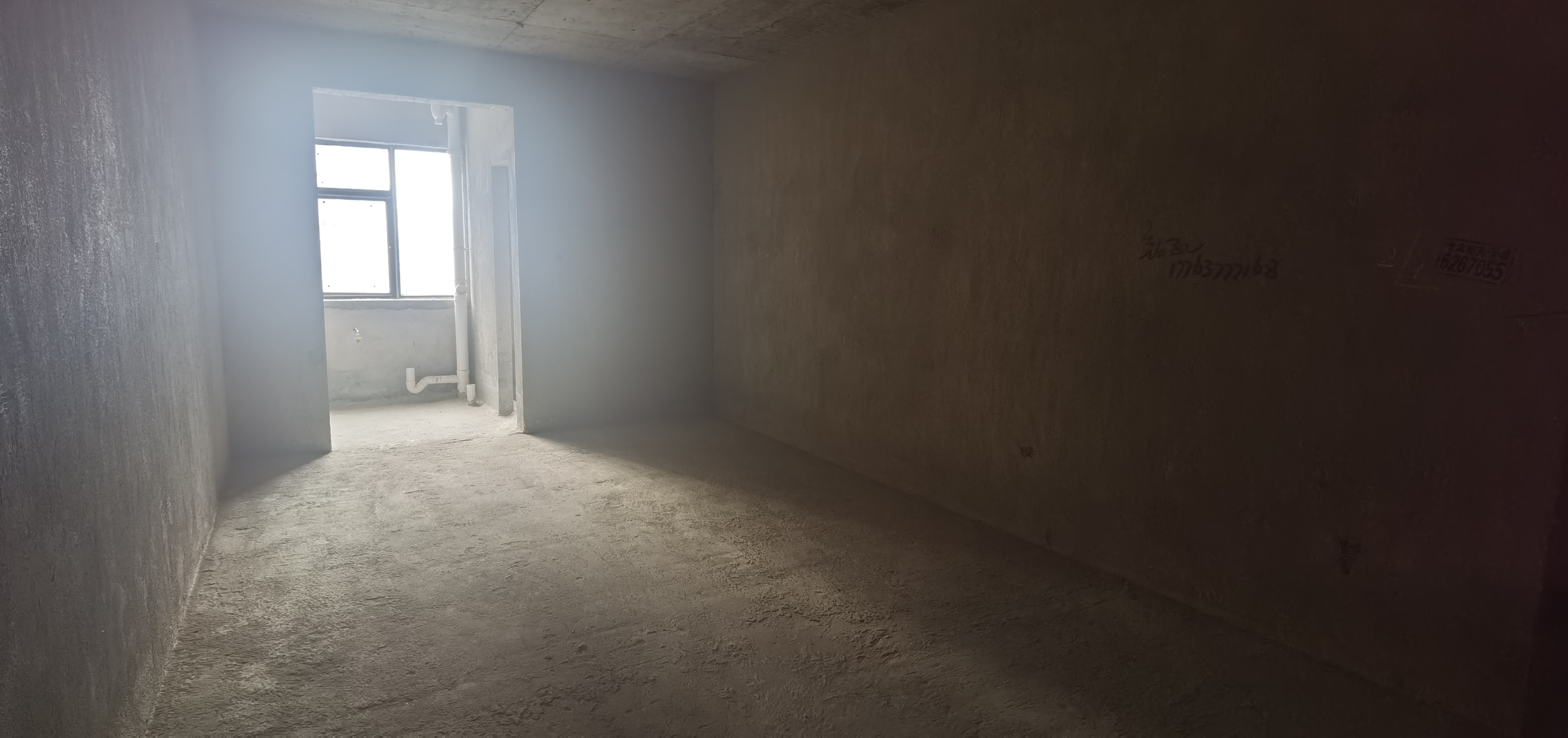 南苑上和三期  1室1厅1卫    58.0万客厅