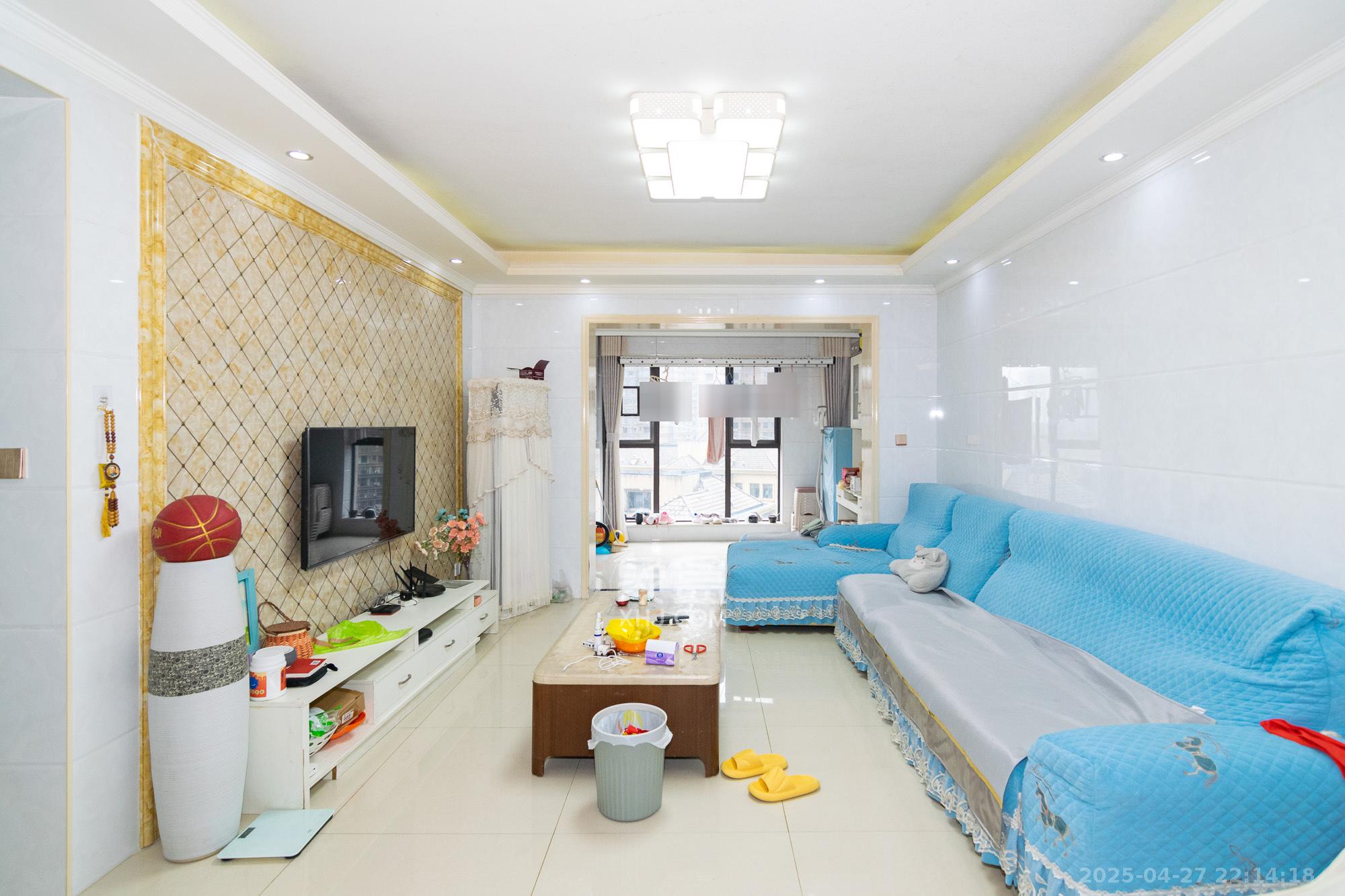 润和紫郡一期 3室2厅1卫 78.0万 润和紫郡一期 3室2厅1卫 78.0万客厅