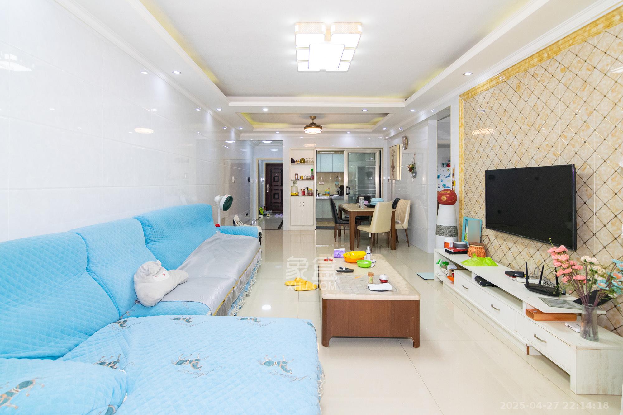 润和紫郡一期 3室2厅1卫 78.0万 润和紫郡一期 3室2厅1卫 78.0万客厅