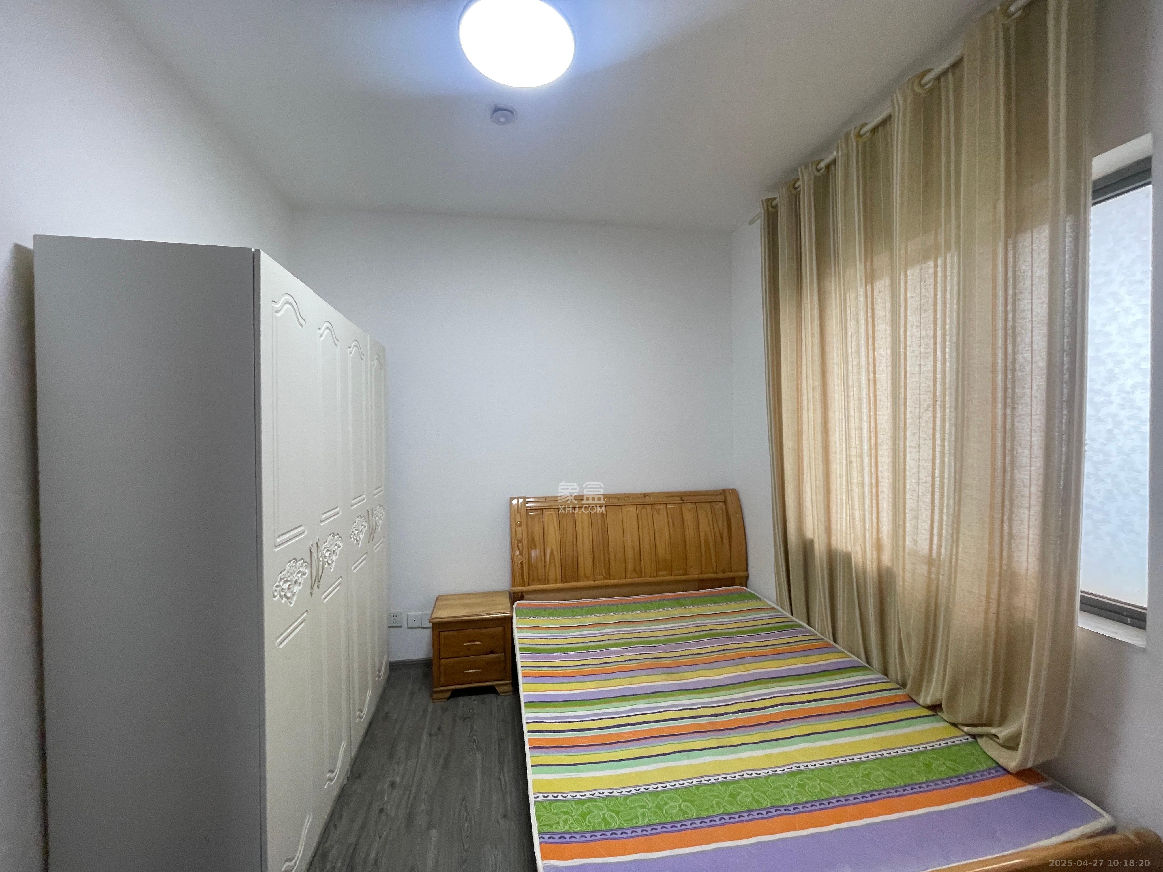 上海城小区  3室2厅1卫   1850.00元/月室内图