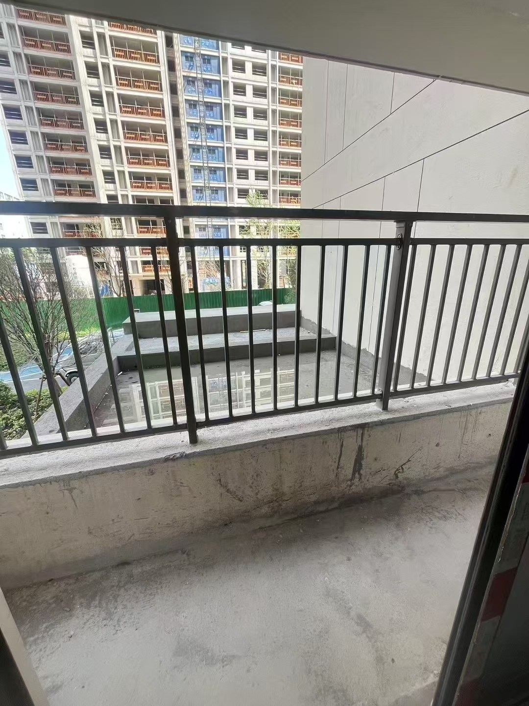 中级人民法院 1室0厅0卫 1800.0元/月 中级人民法院 1室0厅0卫 1800.0元/月室内图