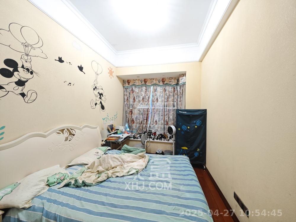 恒大城 4室2厅2卫 3500.0元/月 恒大城 4室2厅2卫 3500.0元/月室内图