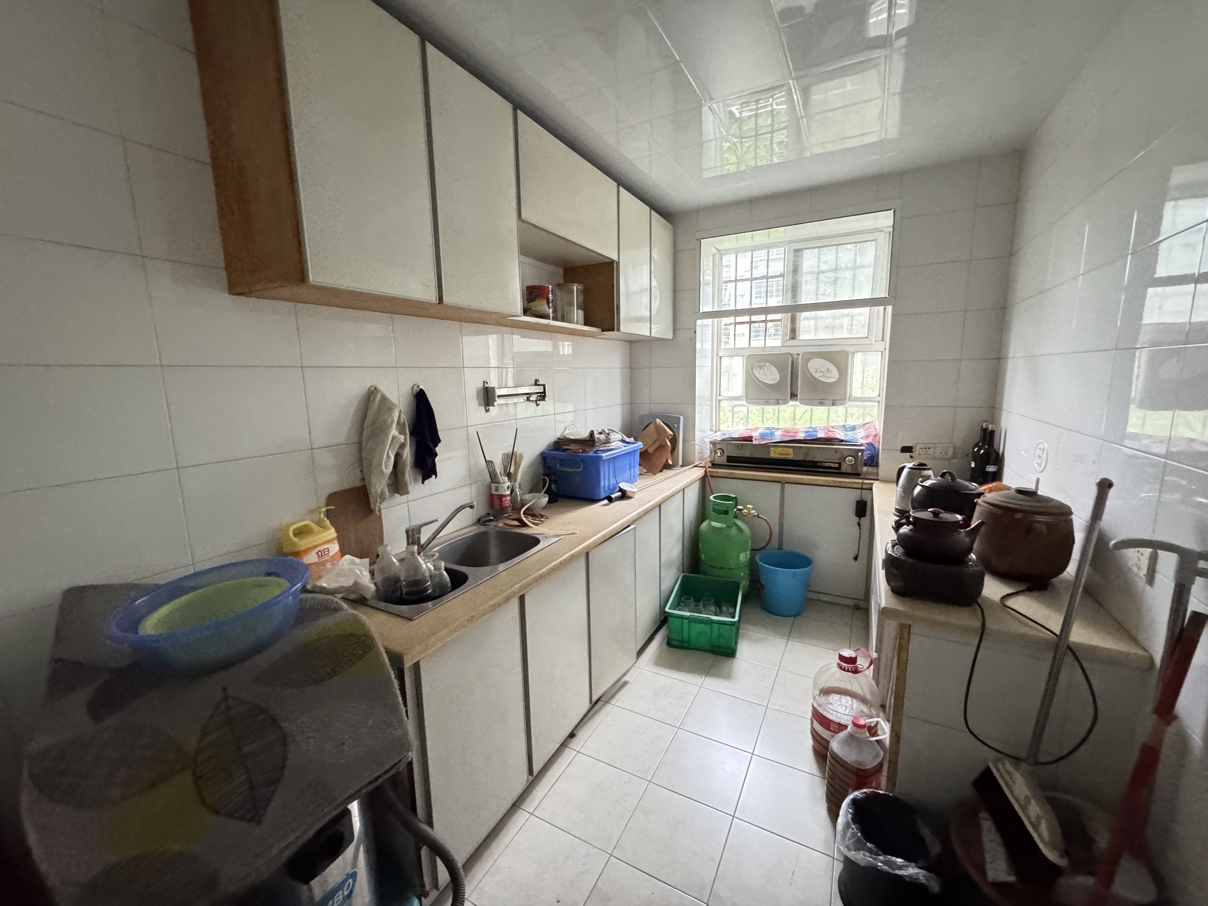 富民花园 1室0厅0卫 2500.0元/月 富民花园 1室0厅0卫 2500.0元/月室内图