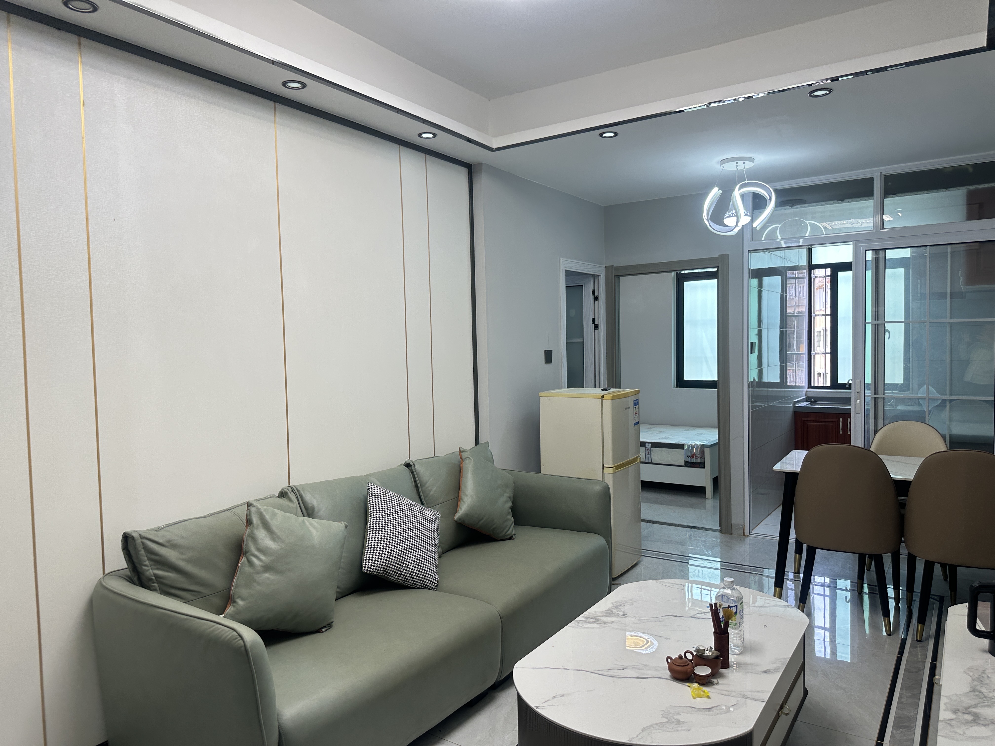 南希公寓 1室0厅0卫 120.0万 南希公寓 1室0厅0卫 120.0万客厅