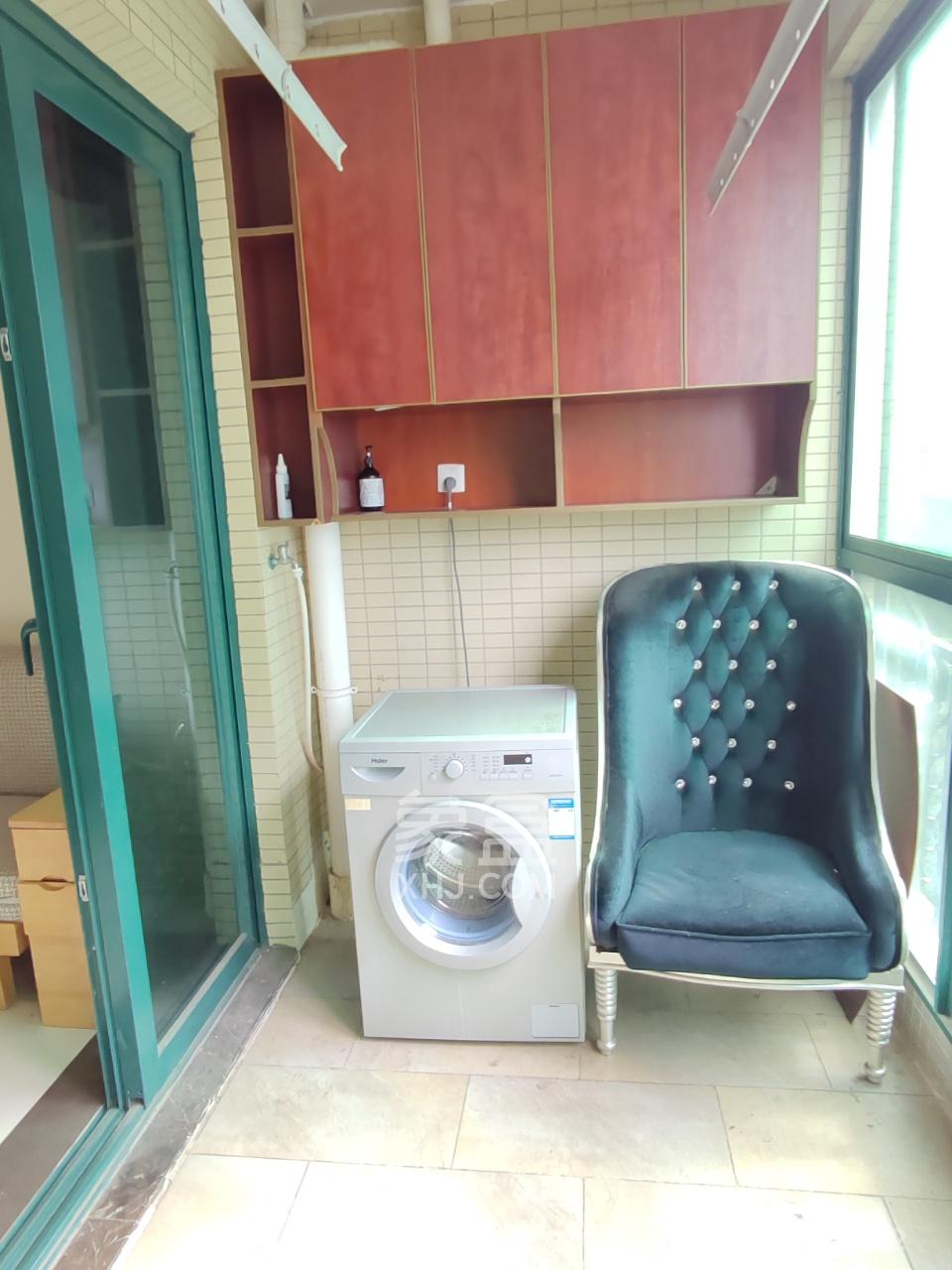 恒大城  2室2厅1卫   1900.00元/月室内图