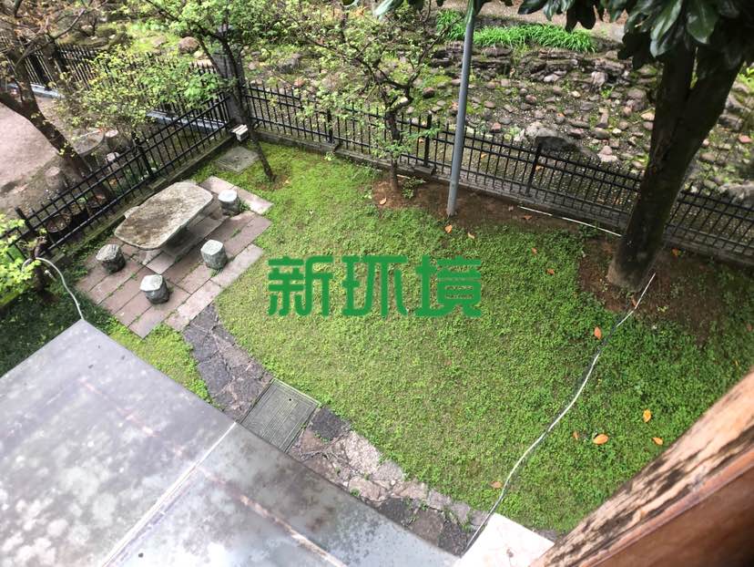 月亮湾一期  4室2厅3卫   419.80万客厅