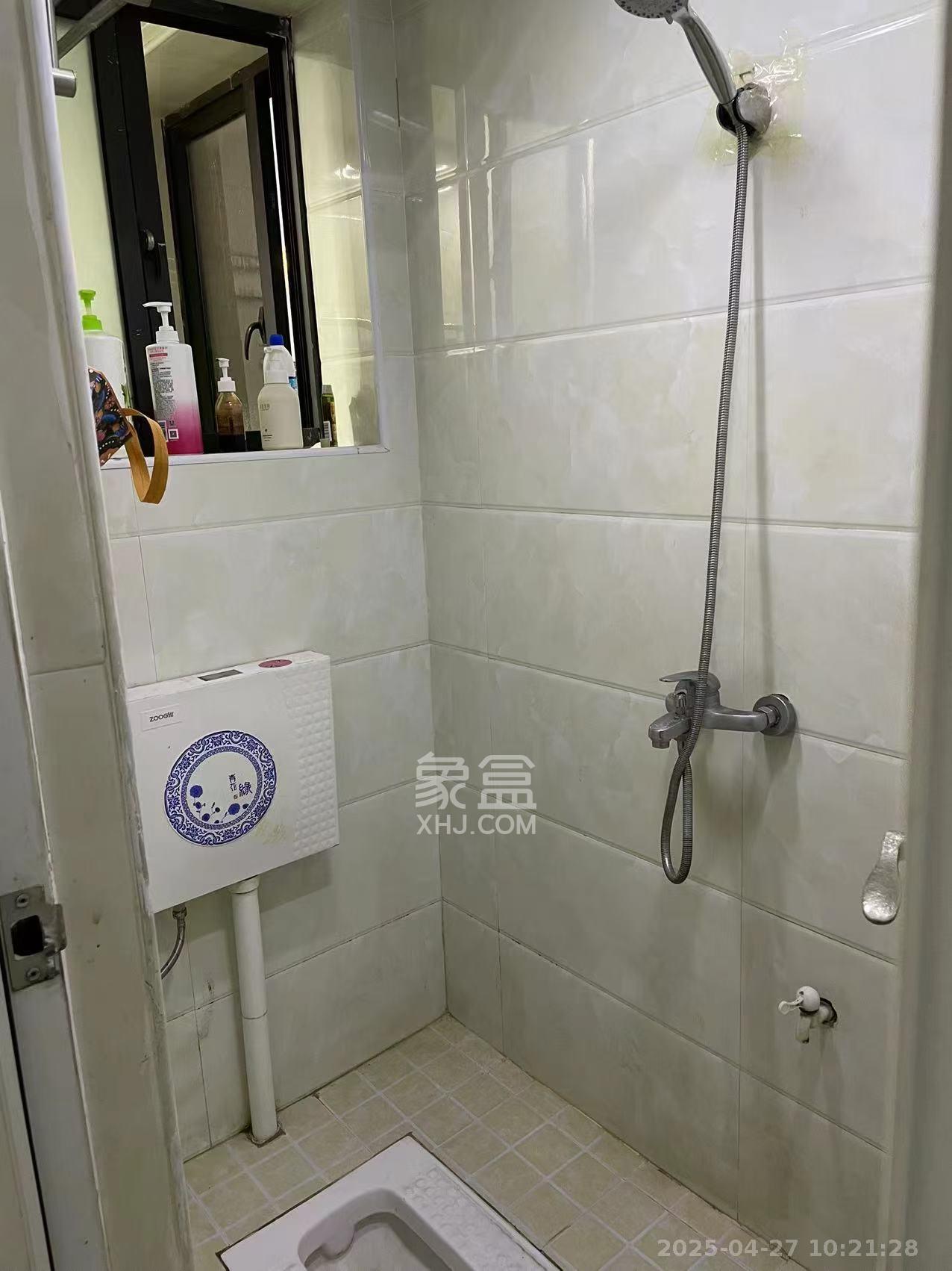 深业睿城  1室1厅1卫   1500.00元/月室内图