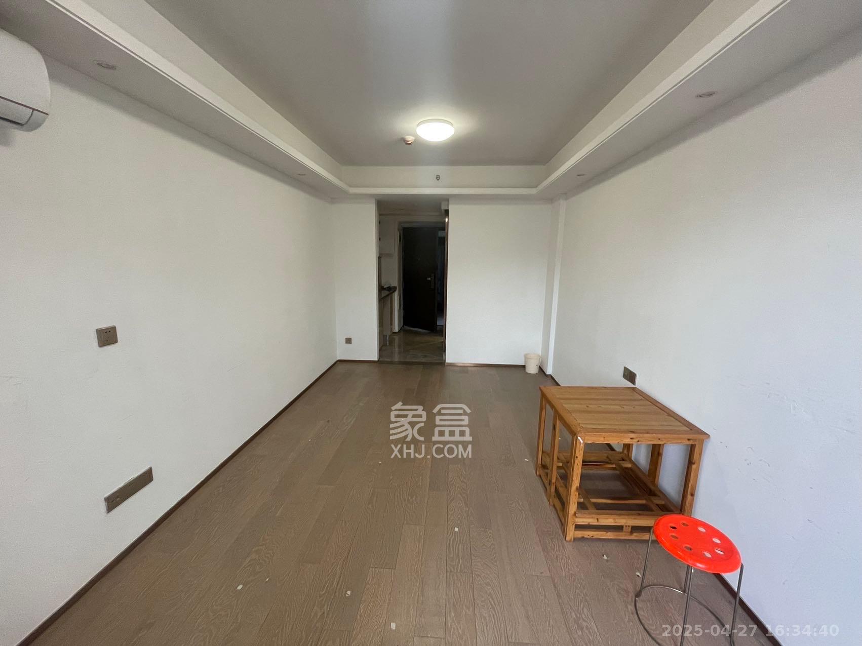 旭辉华宇南宸府 1室1厅1卫 1400.0元/月 旭辉华宇南宸府 1室1厅1卫 1400.0元/月室内图