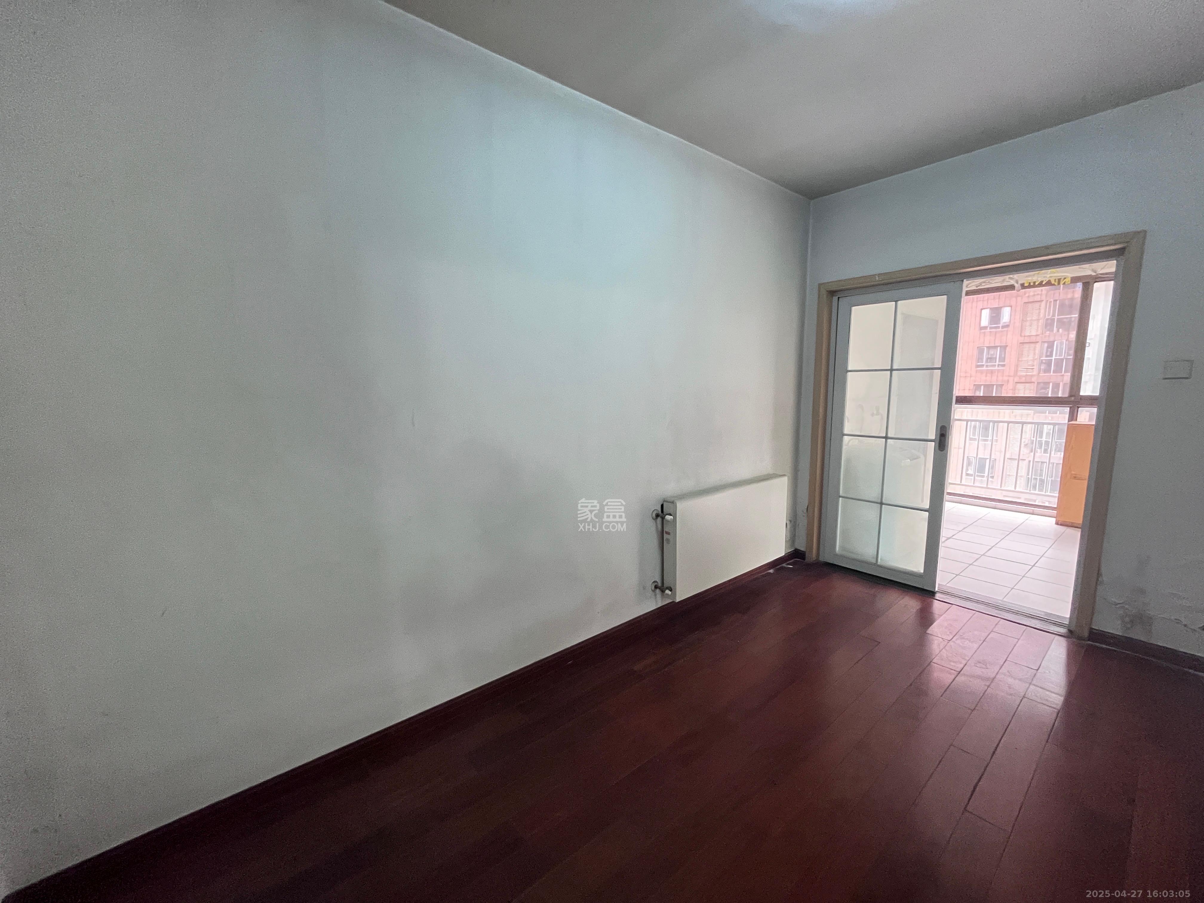 富兴嘉城（富兴汇中央）  4室2厅2卫    3000.0元/月室内图