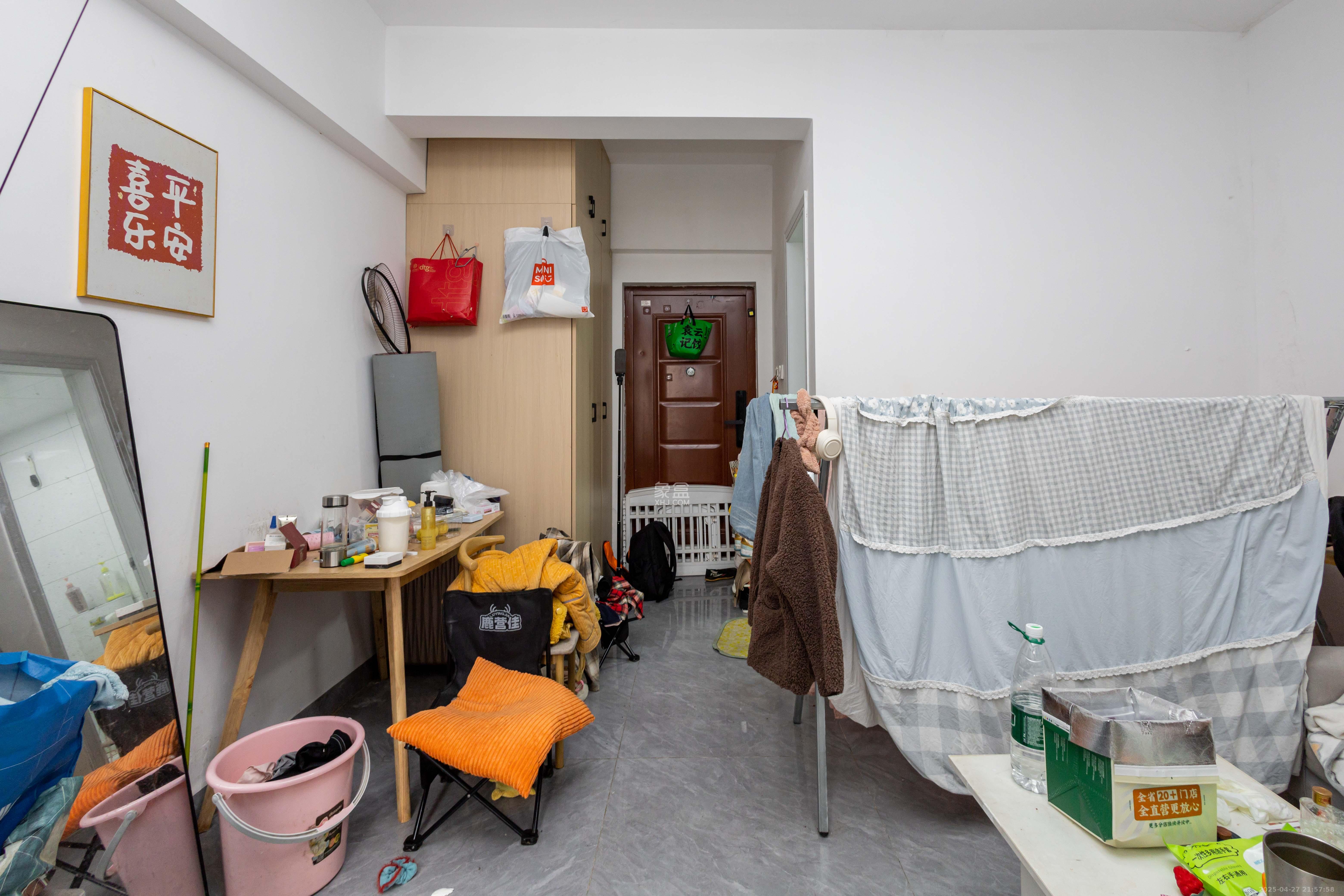 方略90公馆 1室0厅1卫 22.0万 方略90公馆 1室0厅1卫 22.0万客厅