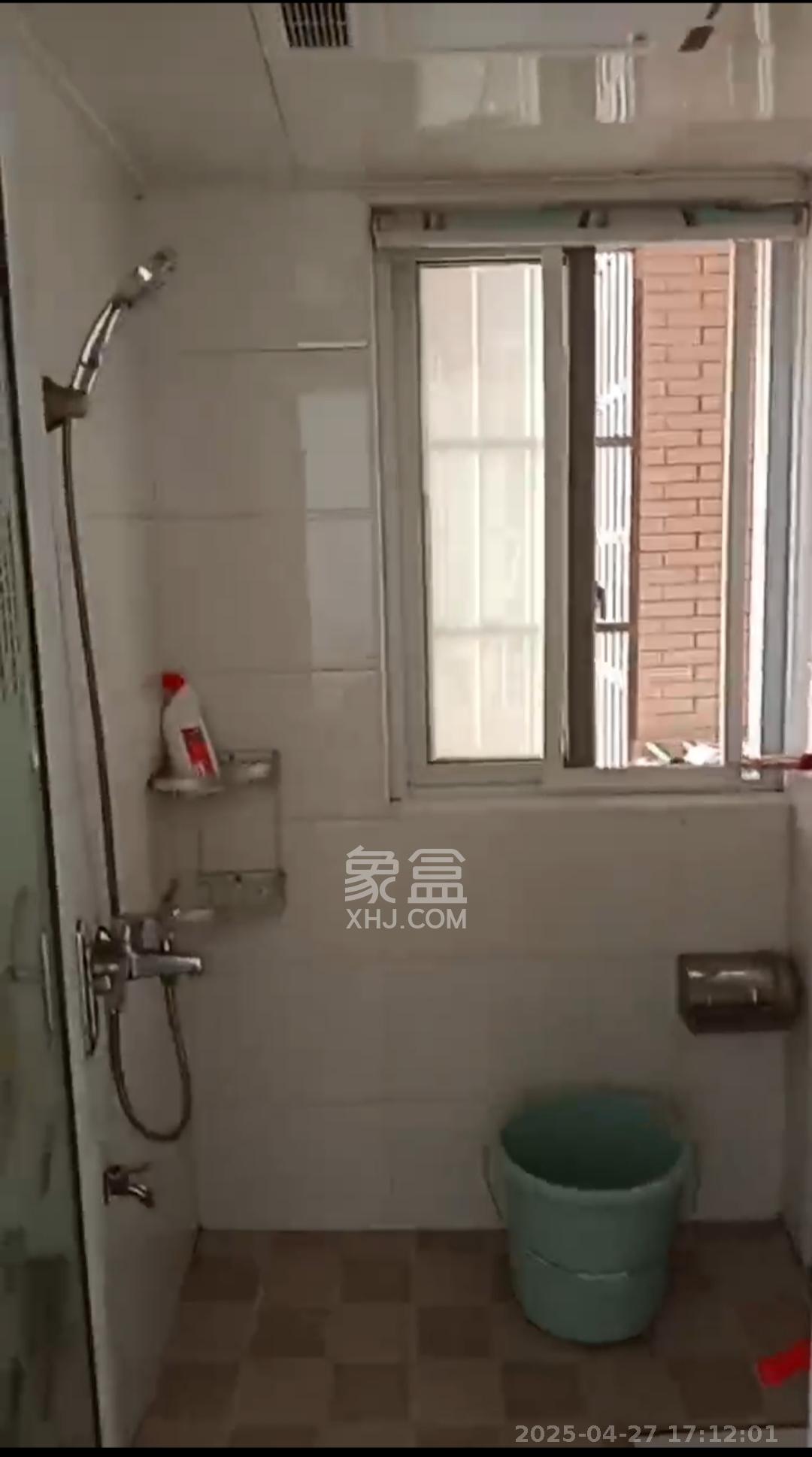 和沁园  2室2厅1卫    1800.0元/月 和沁园  2室2厅1卫    1800.0元/月室内图