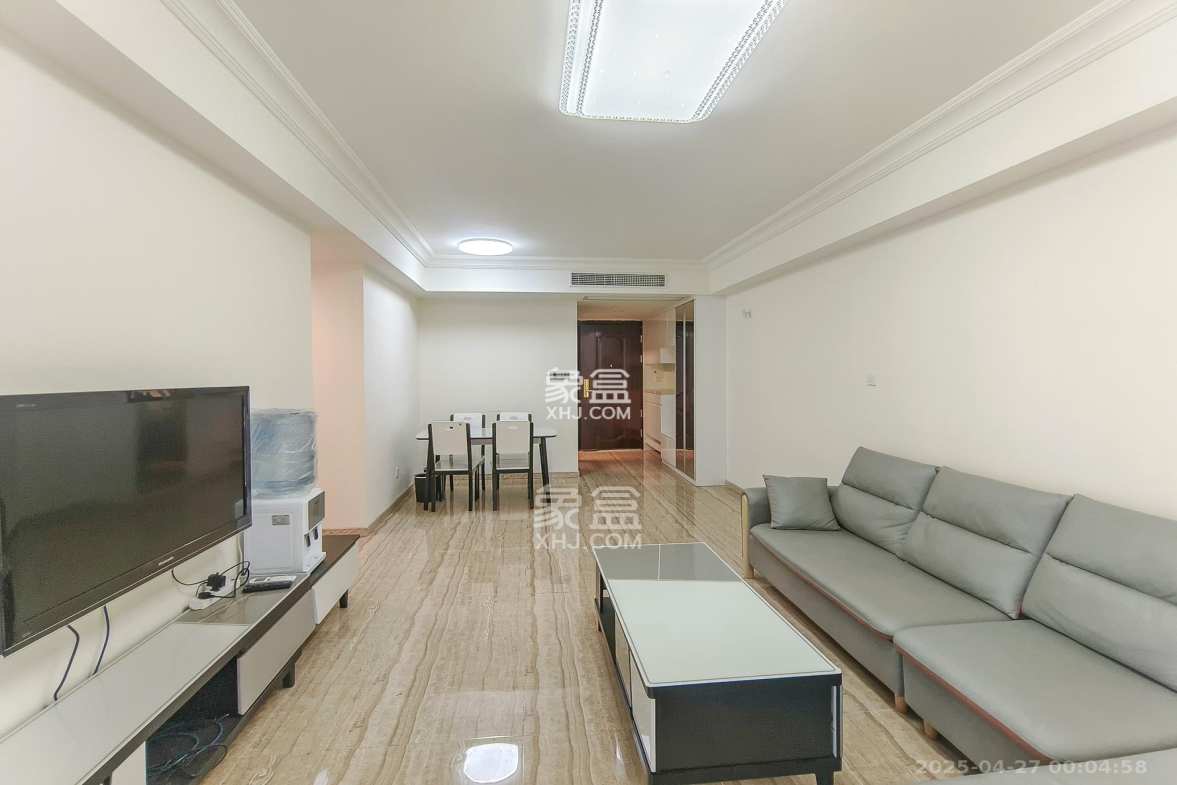 碧桂园翘楚棠 3室2厅2卫 72.8万 碧桂园翘楚棠 3室2厅2卫 72.8万客厅