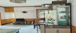 美麗四合院  3室1廳1衛(wèi)   1650.00元/月