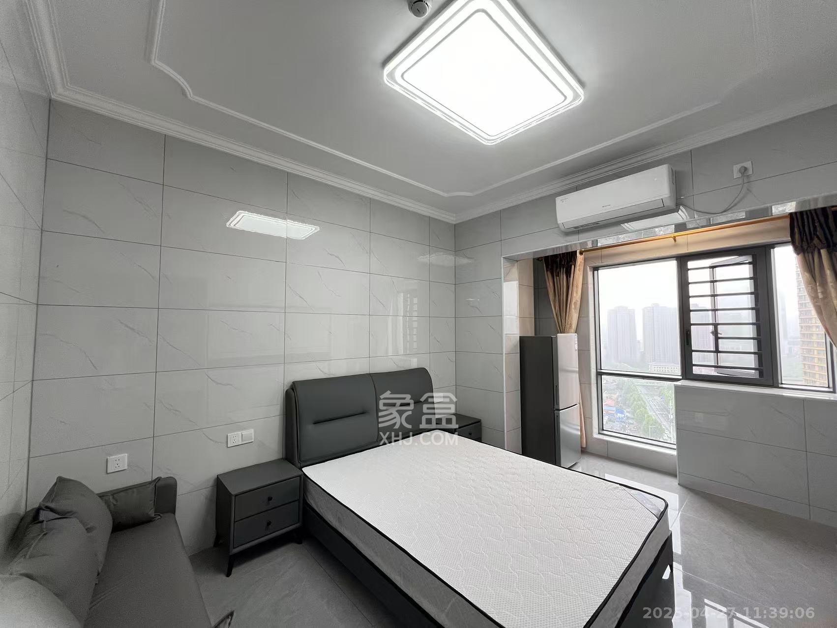 莲馨苑 1室0厅0卫 1600.0元/月 莲馨苑 1室0厅0卫 1600.0元/月室内图