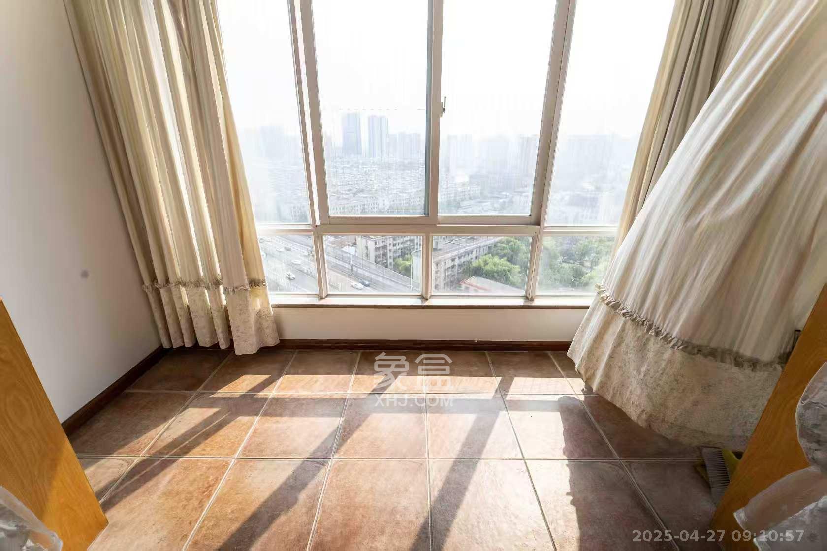 东门壹号家园  2室2厅1卫   2100.00元/月