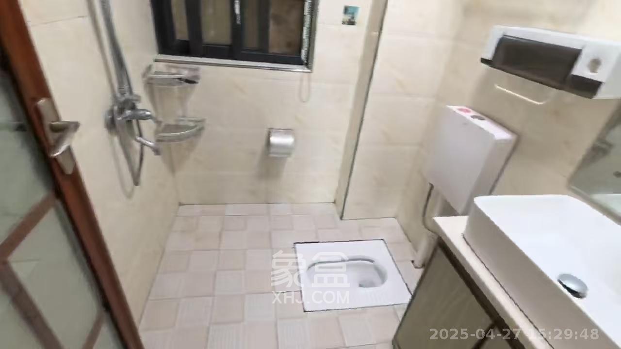 景塘家园  3室1厅1卫   2200.00元/月室内图