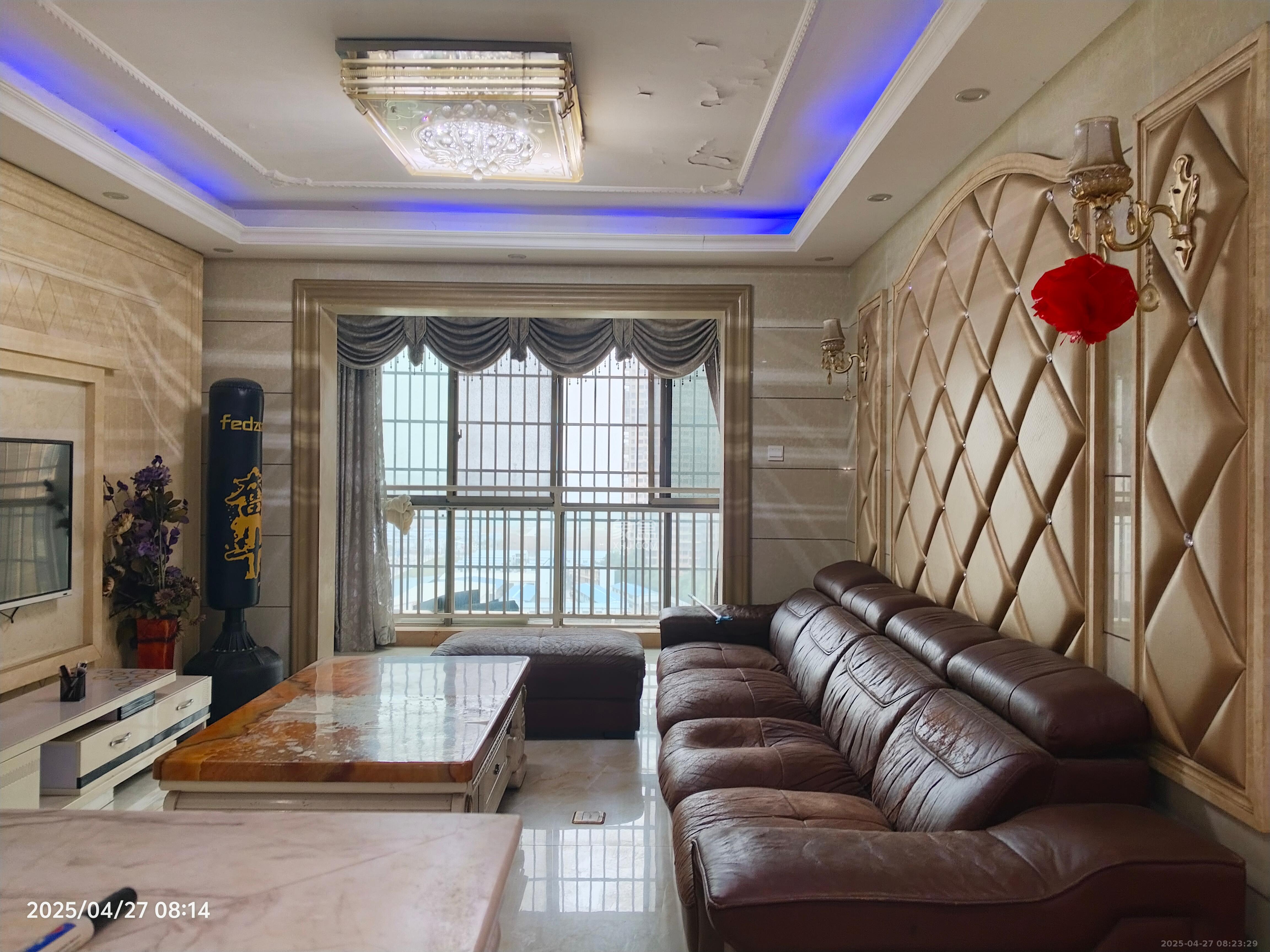 幸福庄园  1室0厅0卫    1600.0元/月 幸福庄园  1室0厅0卫    1600.0元/月室内图